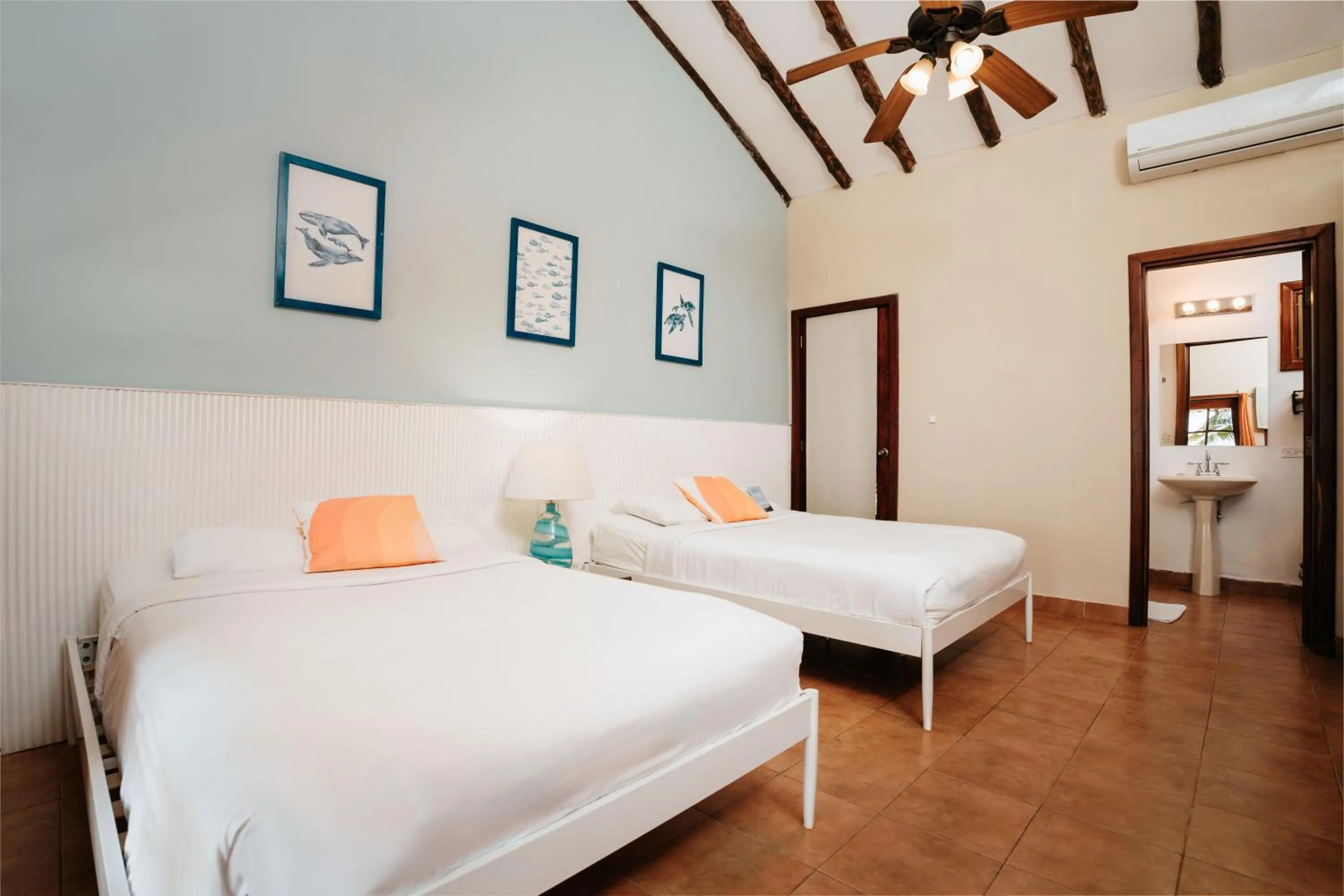 Bed in Villa Marina Lodge & Condos