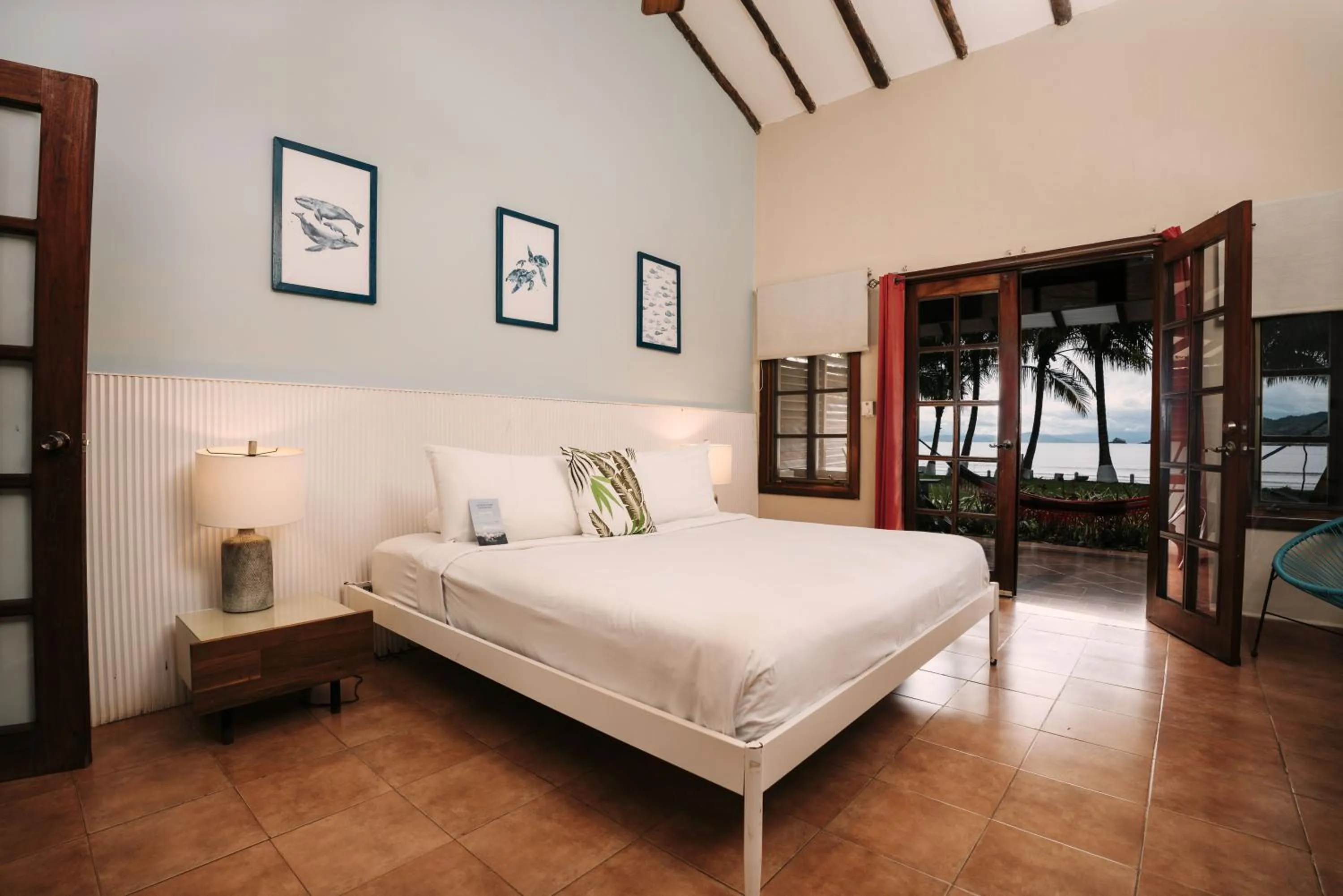 Bed in Villa Marina Lodge & Condos