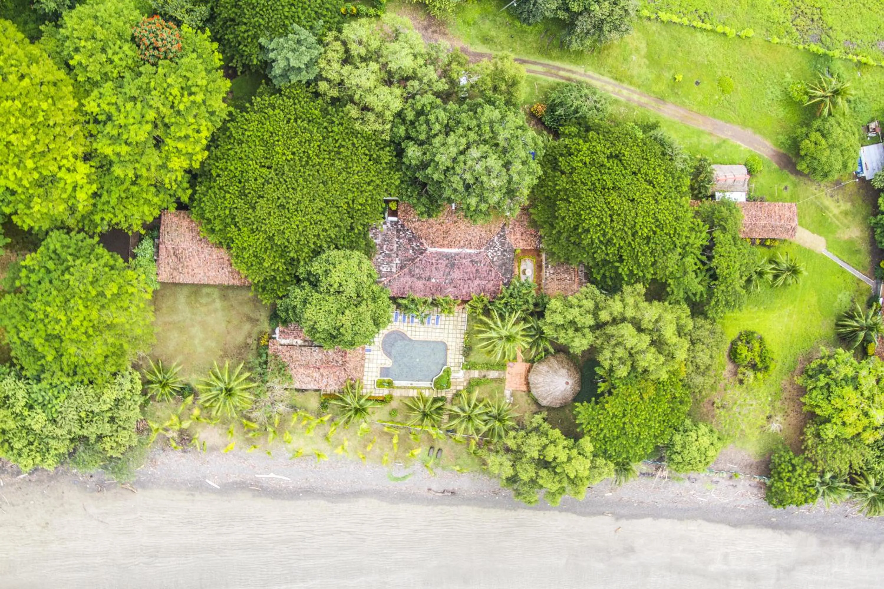 Facade/entrance in Villa Marina Lodge & Condos