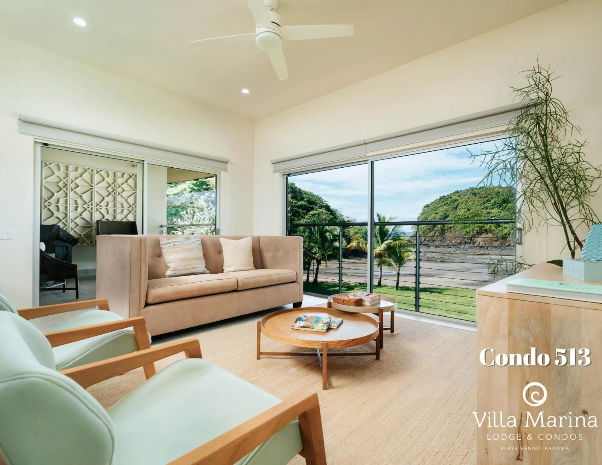 Living room in Villa Marina Lodge & Condos