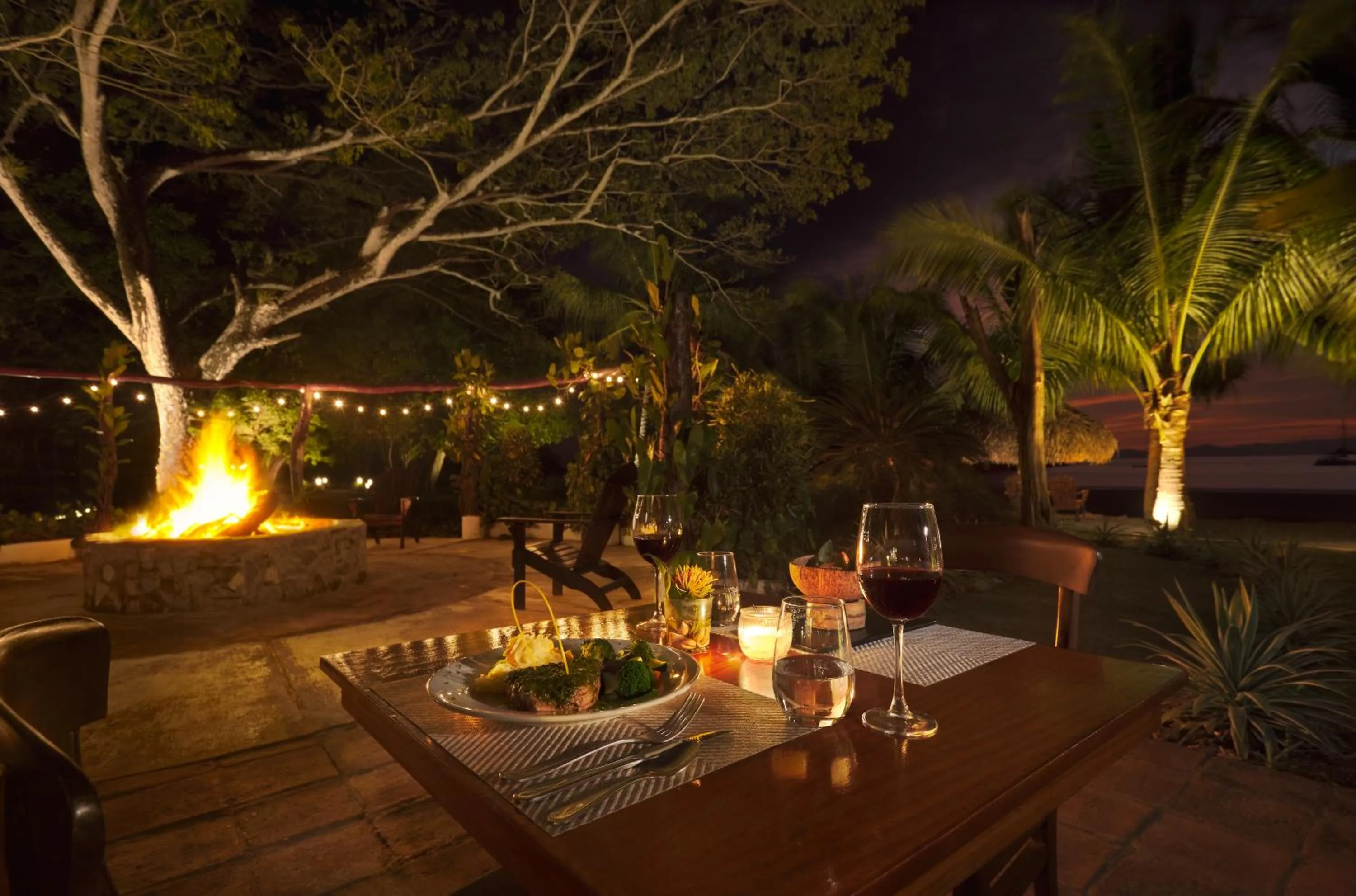 Night in Villa Marina Lodge & Condos