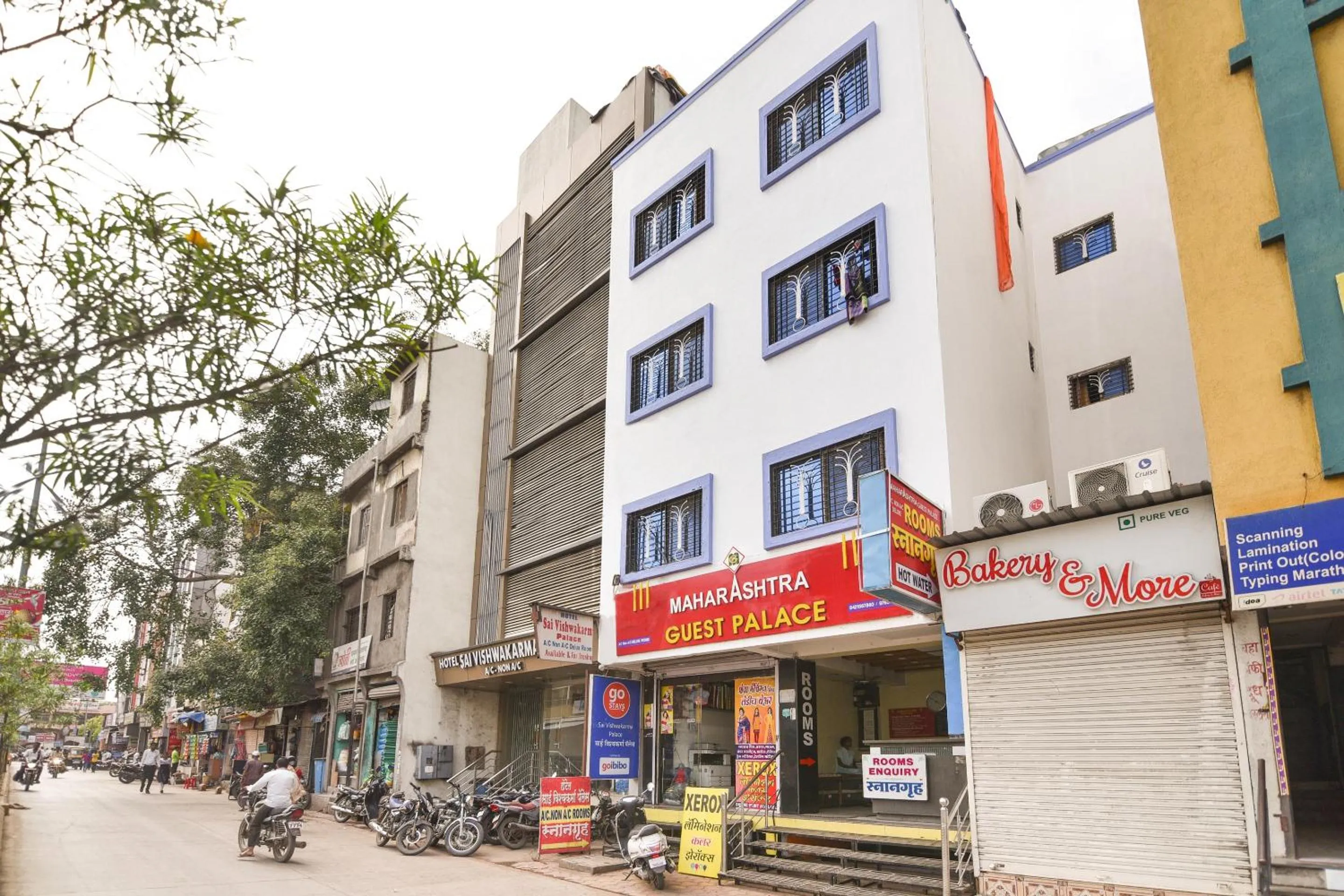 Facade/entrance in Sai Vishwakarma Palace