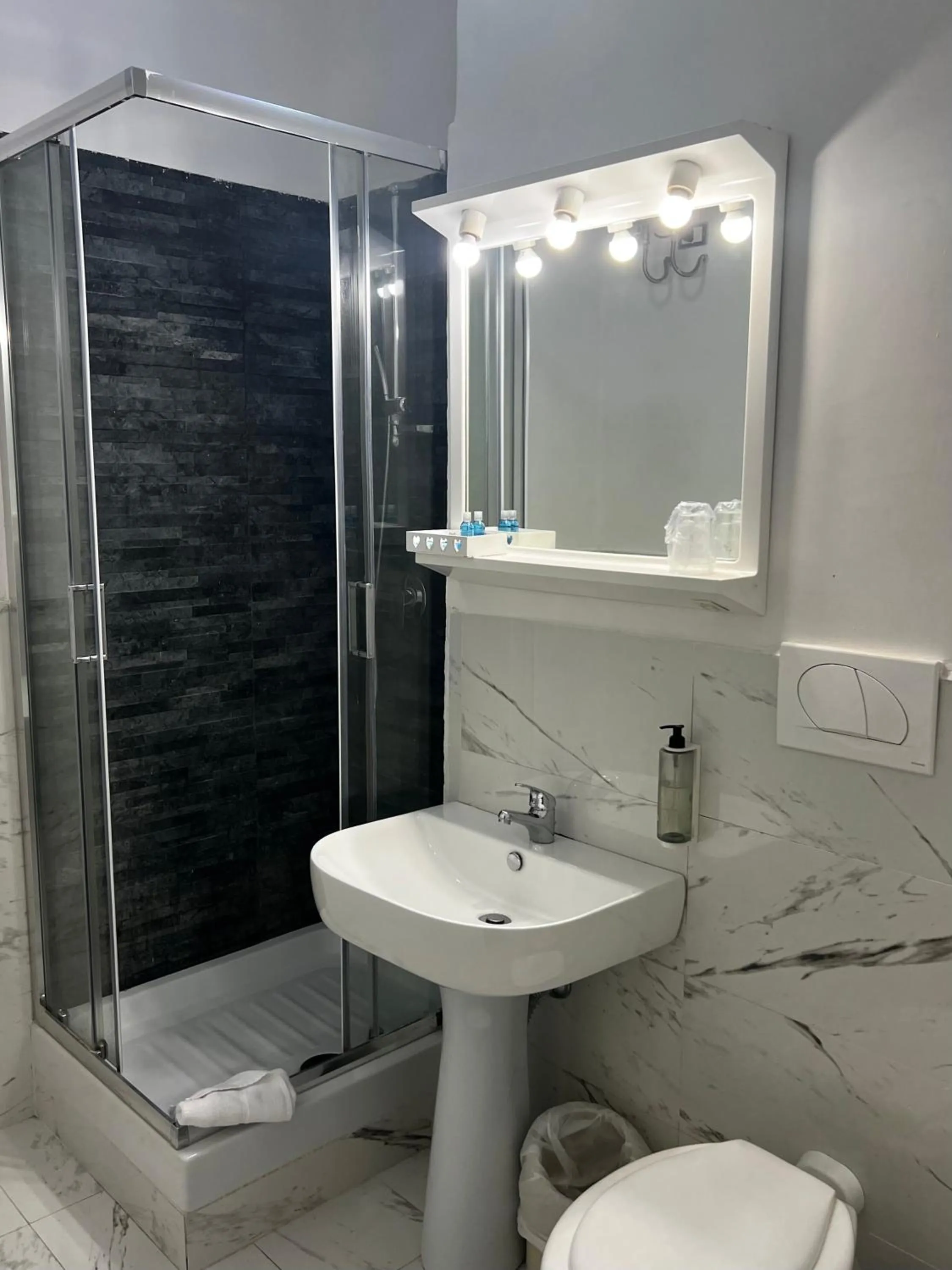 Shower in Parco Tirreno Hotel