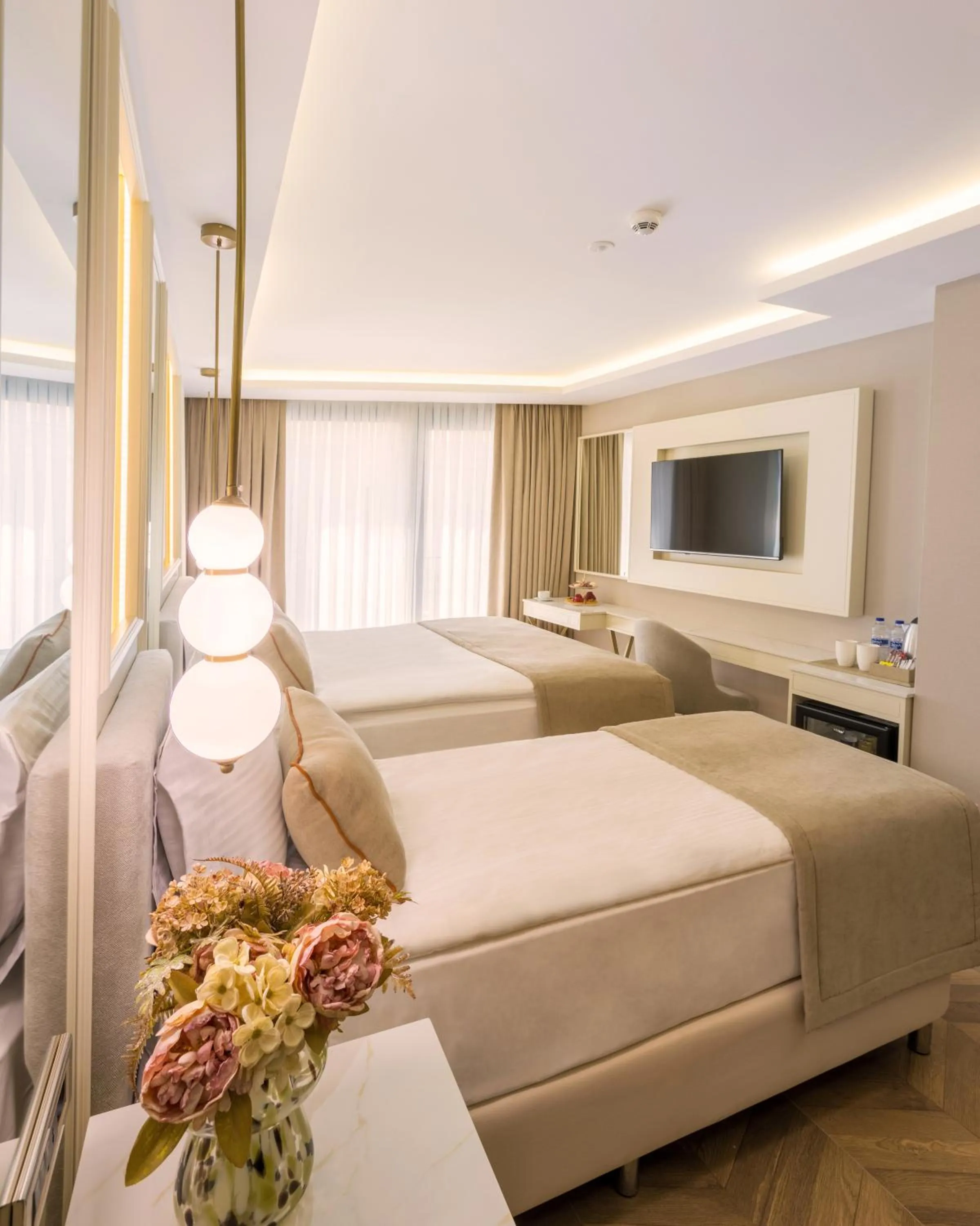 Photo of the whole room, Bed in Great Fortune Concept Hotel