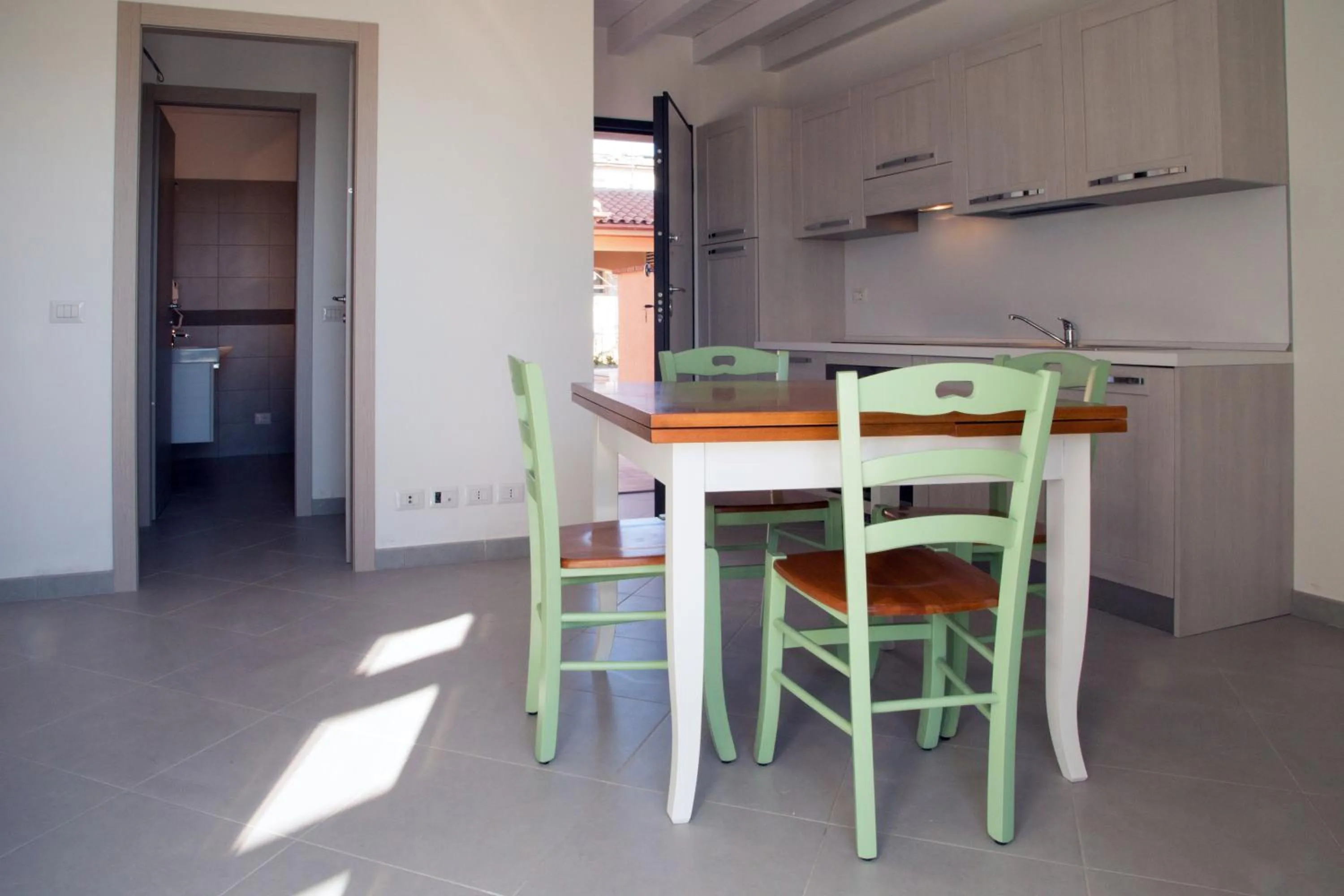 Kitchen or kitchenette in La Residenza del Golfo