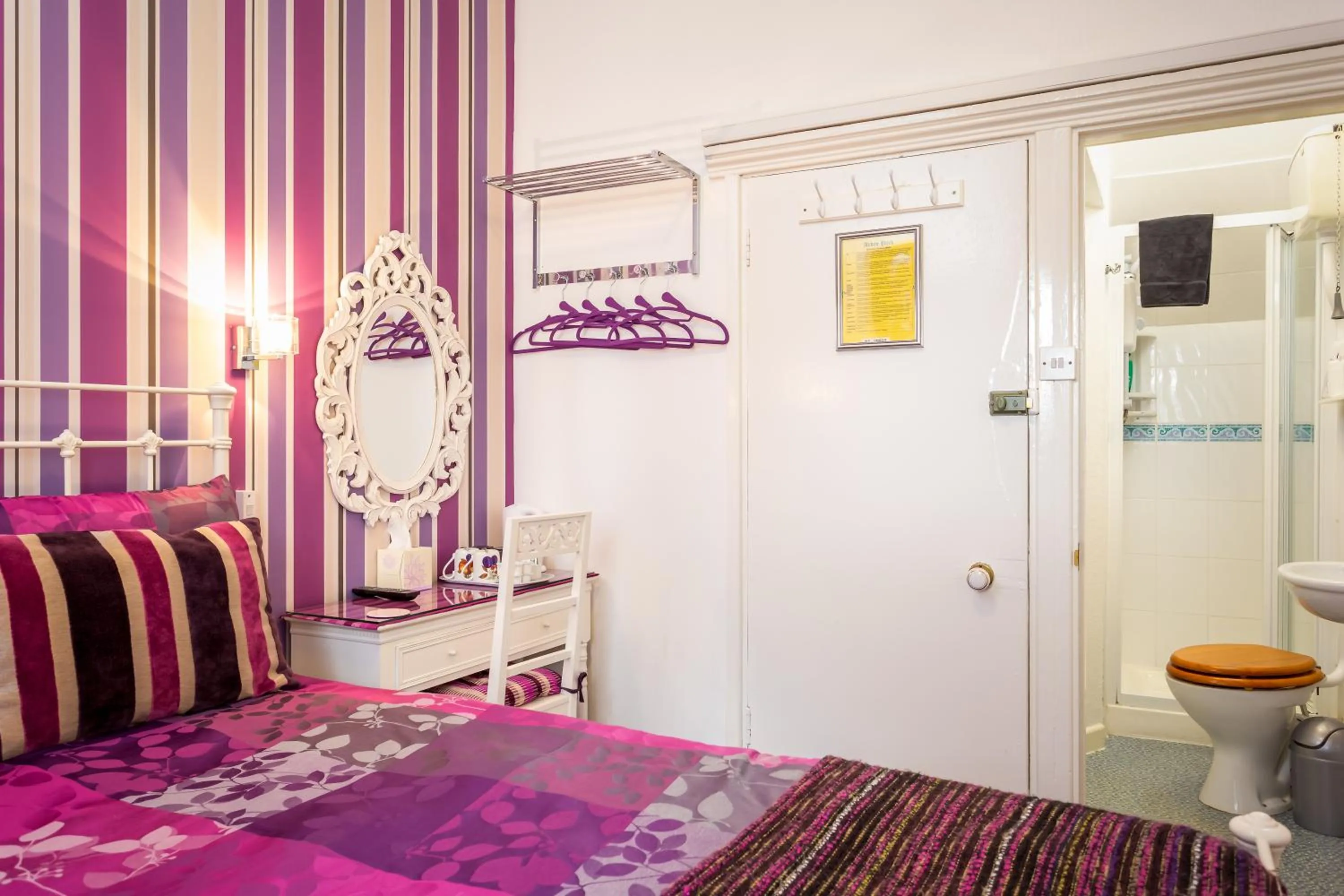 Bedroom in Arden Park Ensuite Rooms