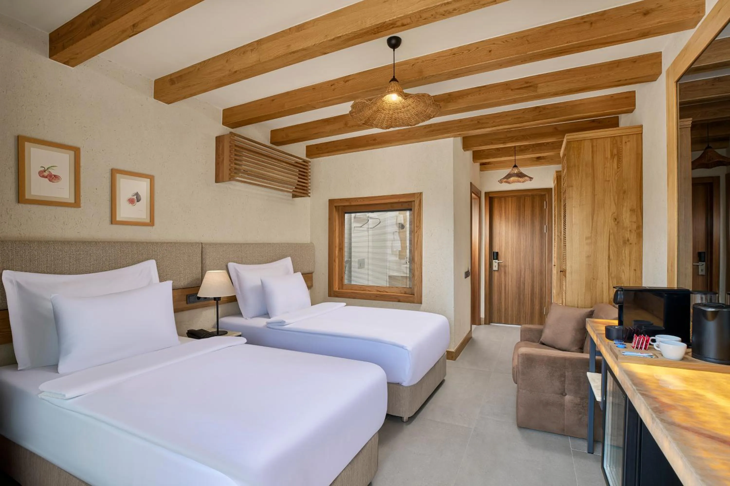 Bed in La Boutique Maya