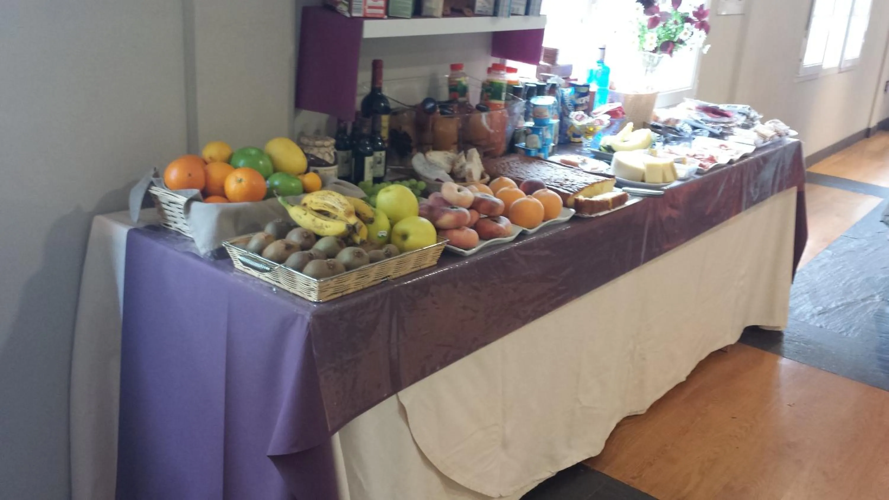 Restaurant/places to eat in Hotel Viento del Norte