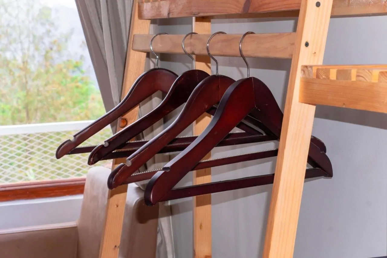 wardrobe in Aurora Holiday House Kintamani