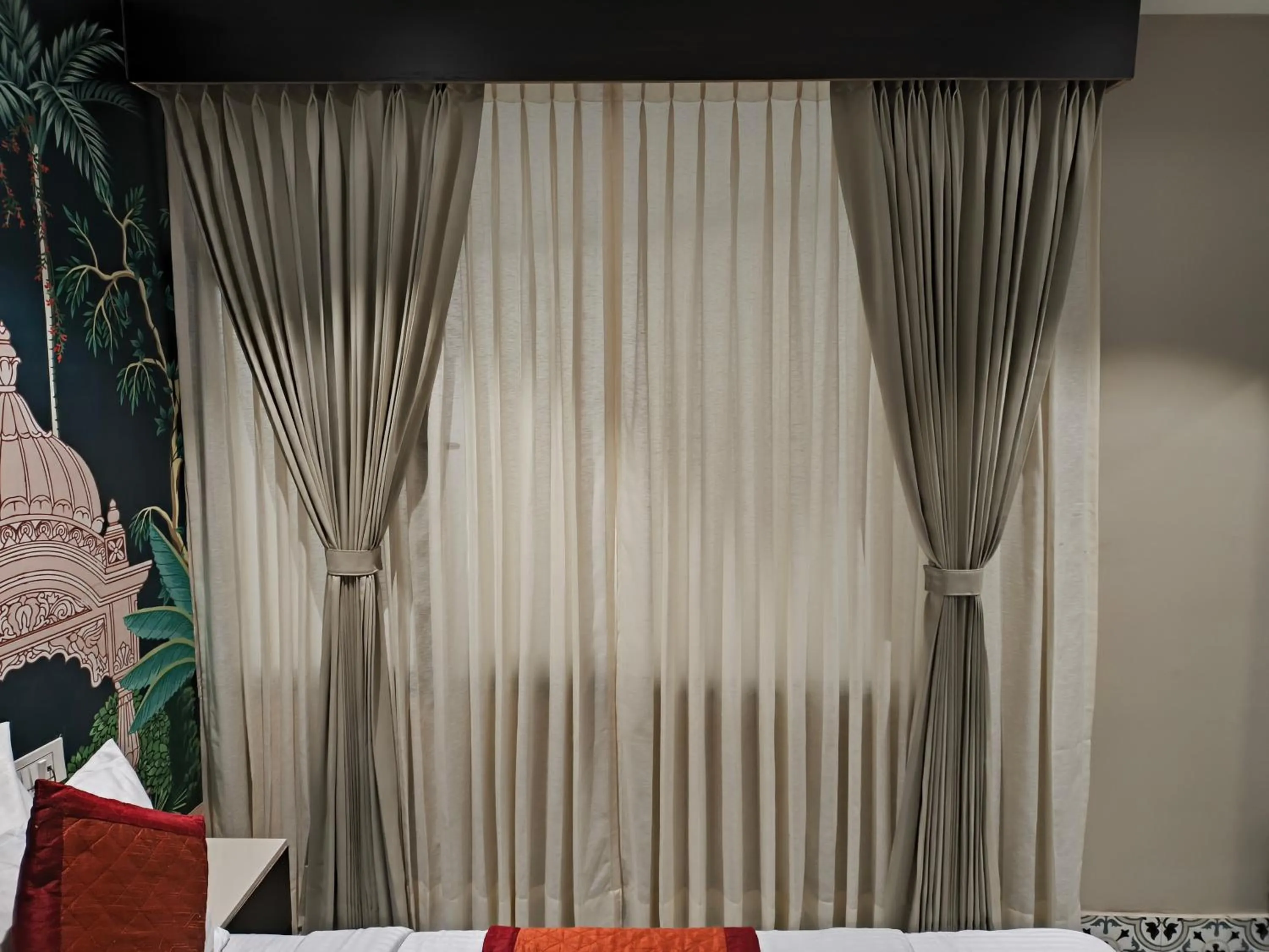 furniture, Bed in Hotel Raghuraj palace