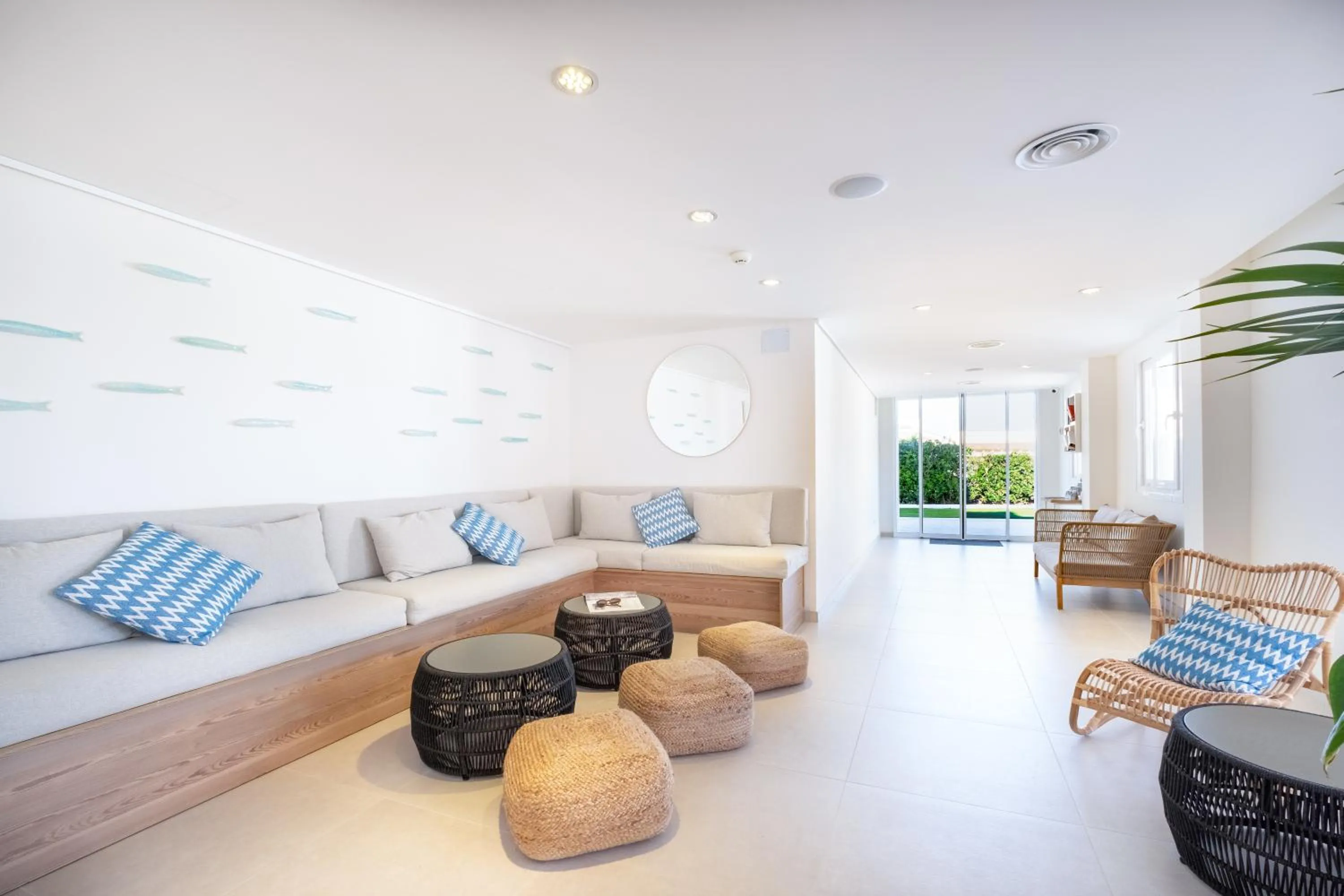 Lobby or reception in FERGUS Style Carema Beach