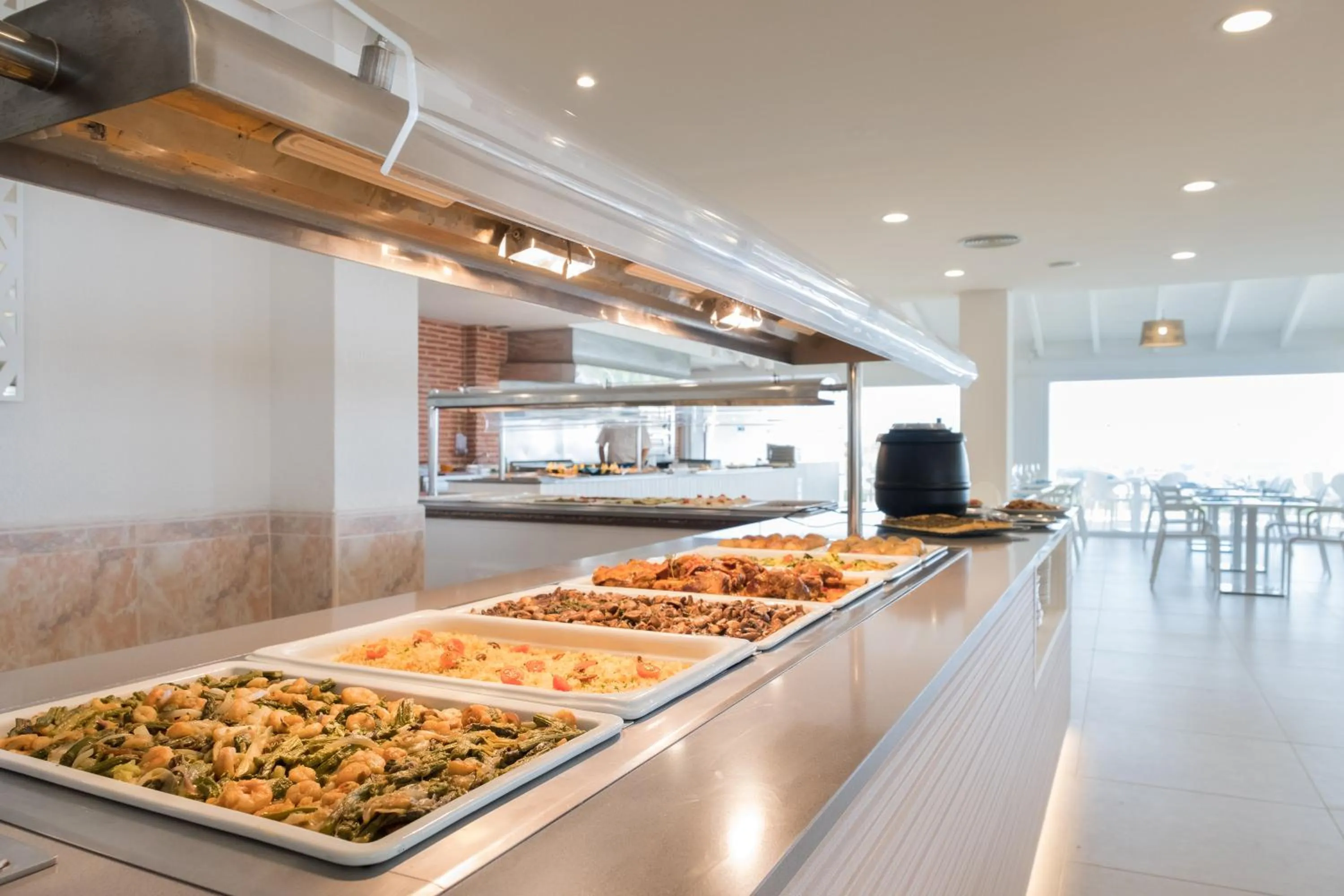 Restaurant/places to eat in FERGUS Style Carema Beach