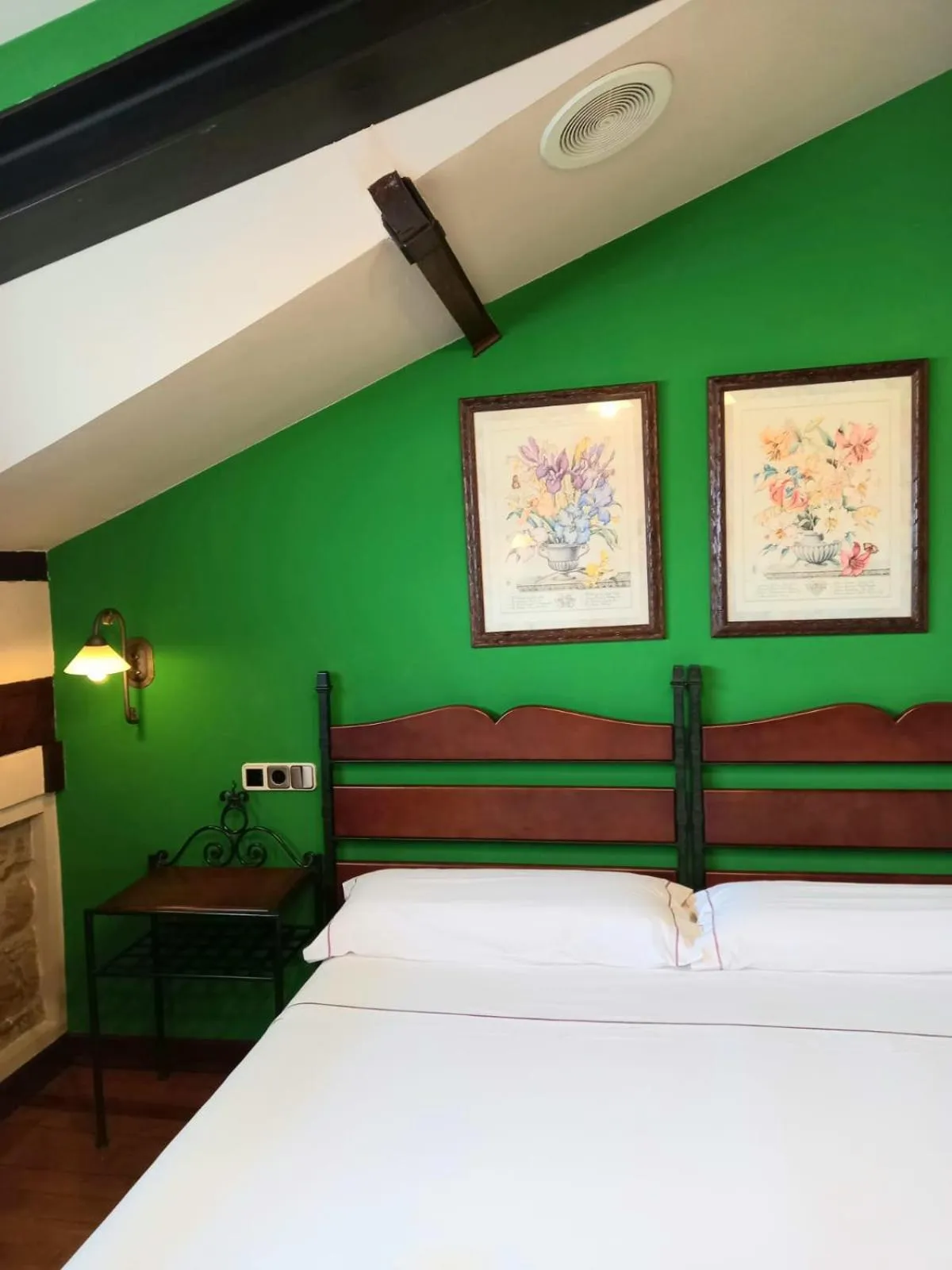 Sea view, Bed in Hotel Eutimio