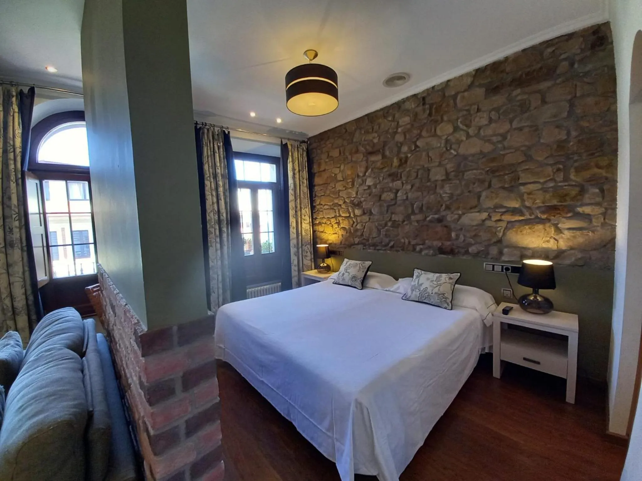 Sea view, Bed in Hotel Eutimio