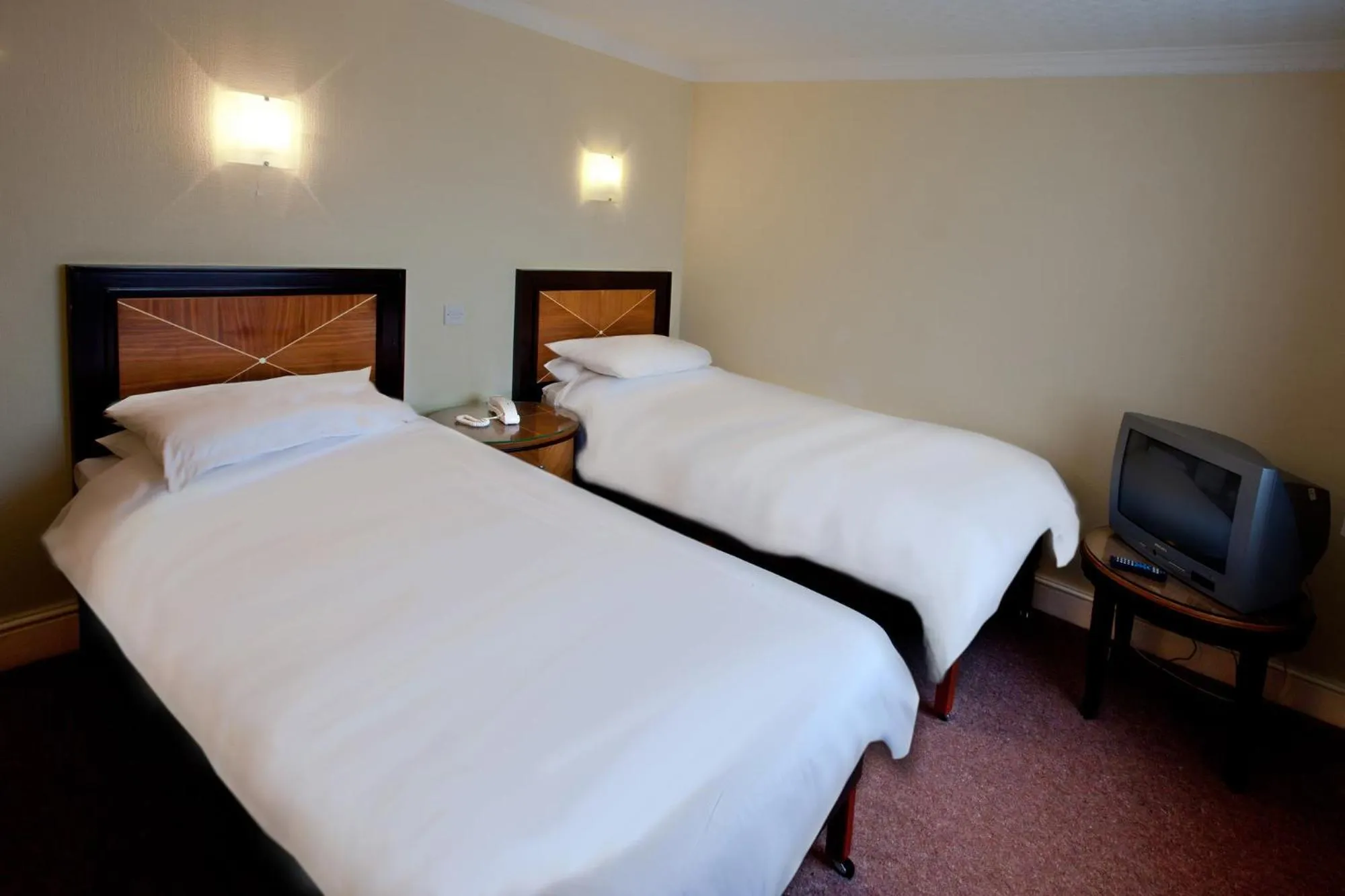 Bed in Britannia Hotel, Stockport