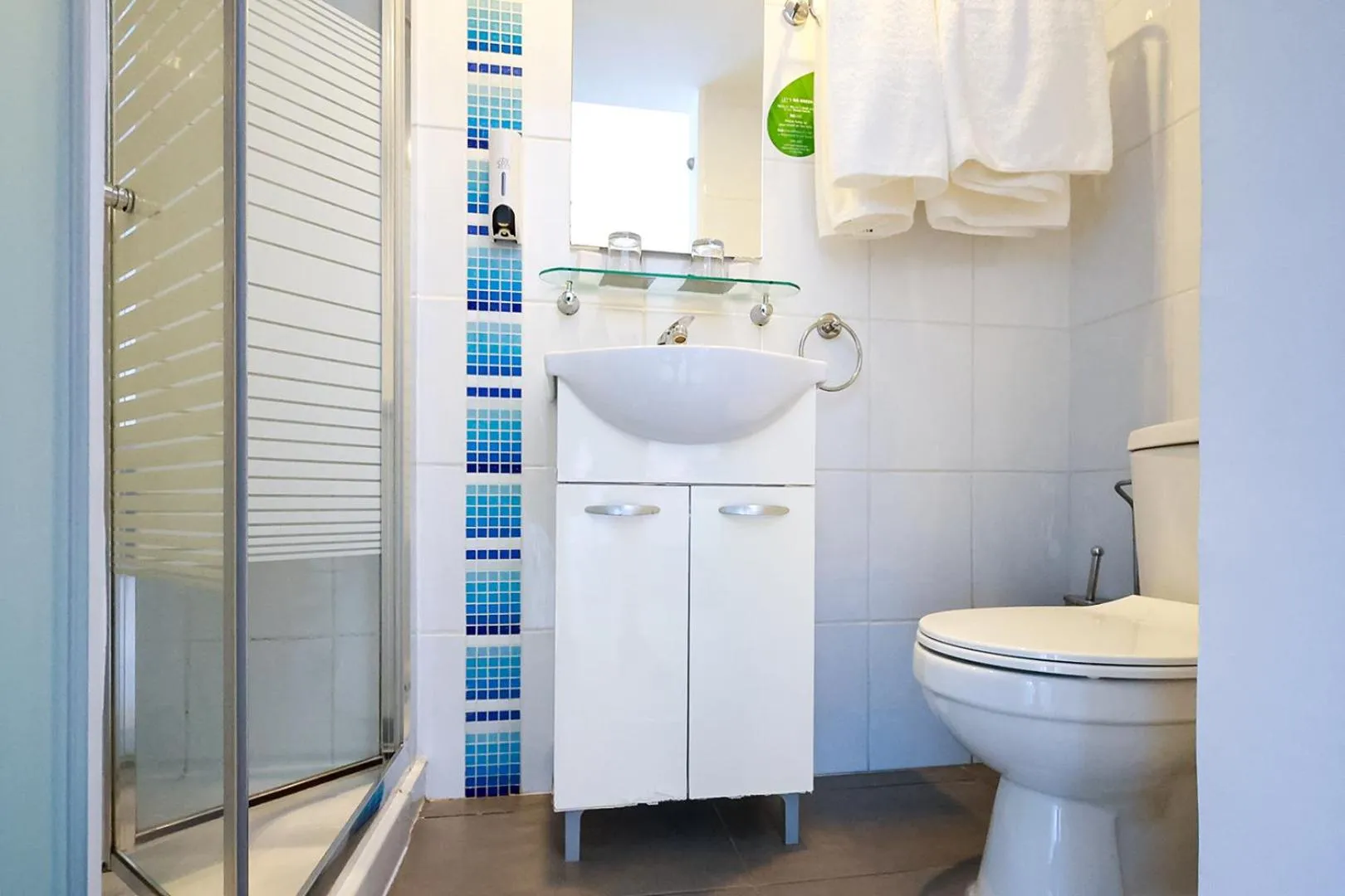 Property building in Mikes Kanarium City Hotel