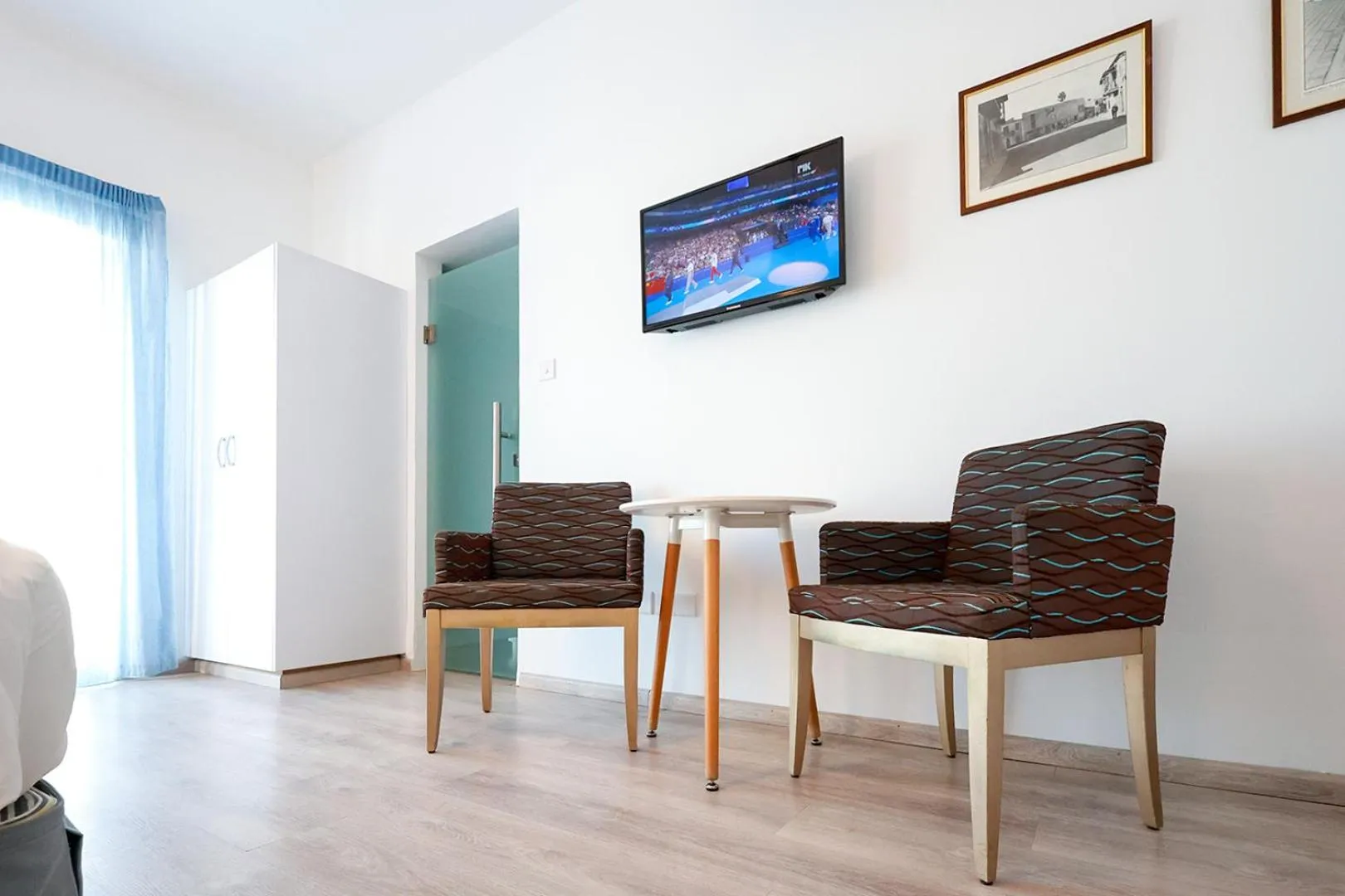 Property building in Mikes Kanarium City Hotel