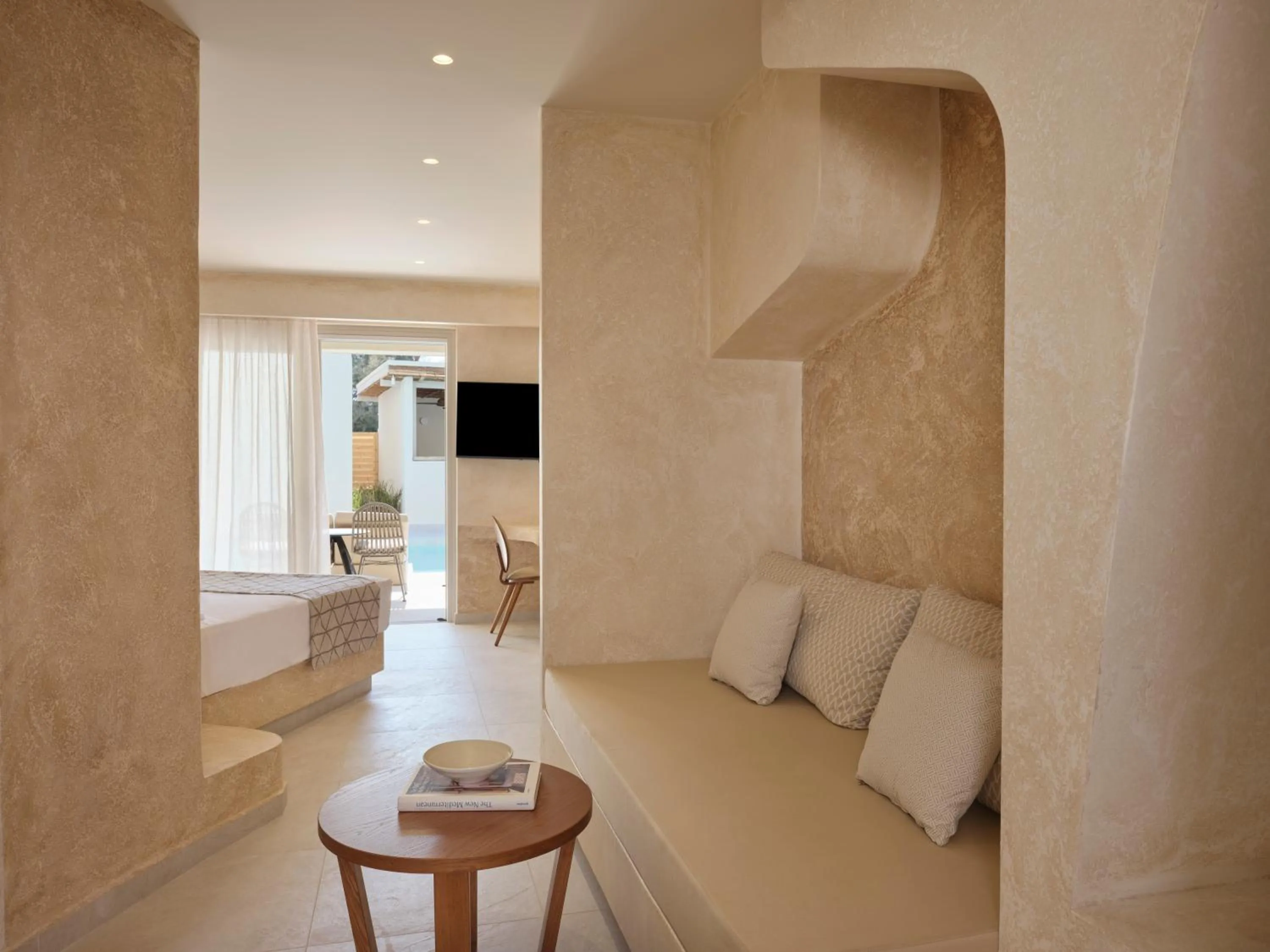 Heyday Luxury Suites