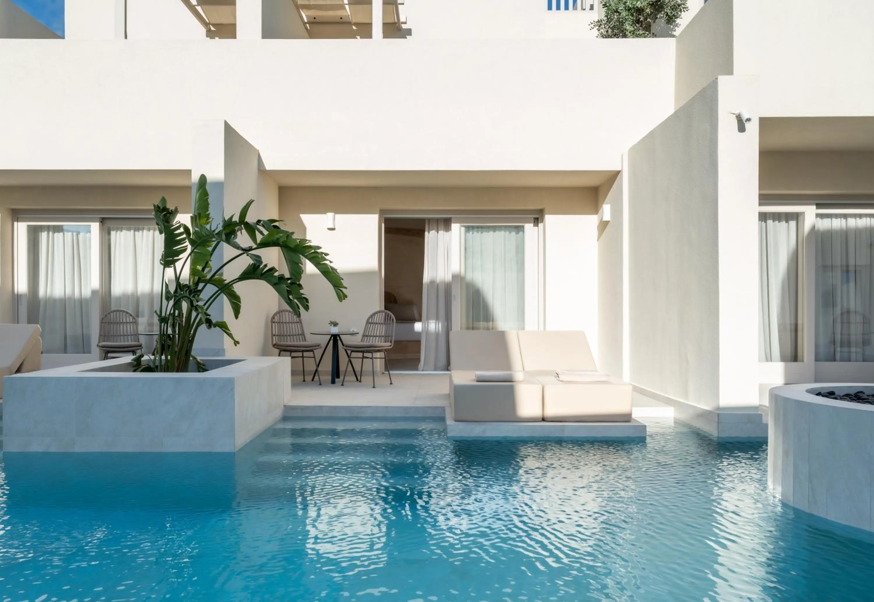 Heyday Luxury Suites