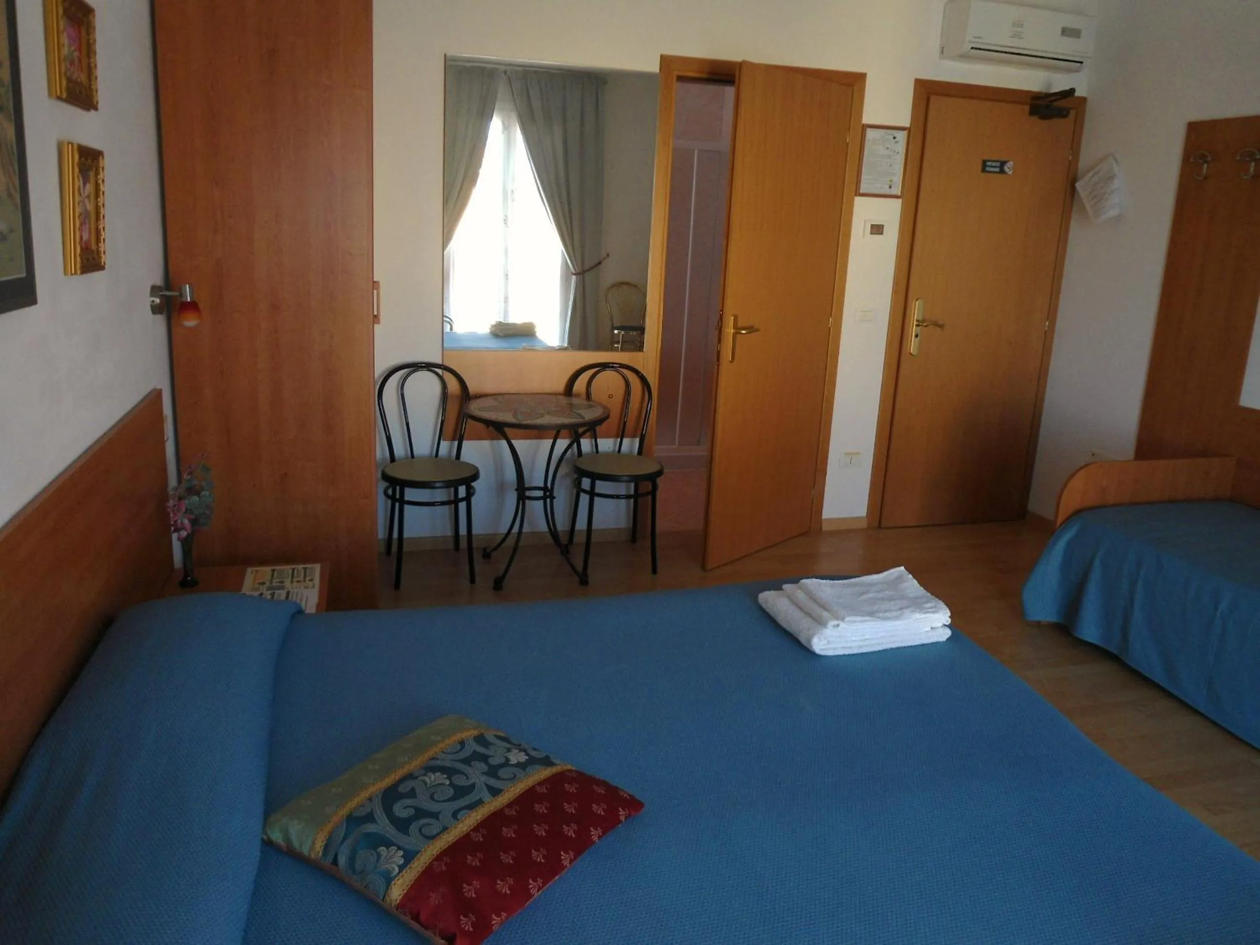 Photo of the whole room, Bed in Dream