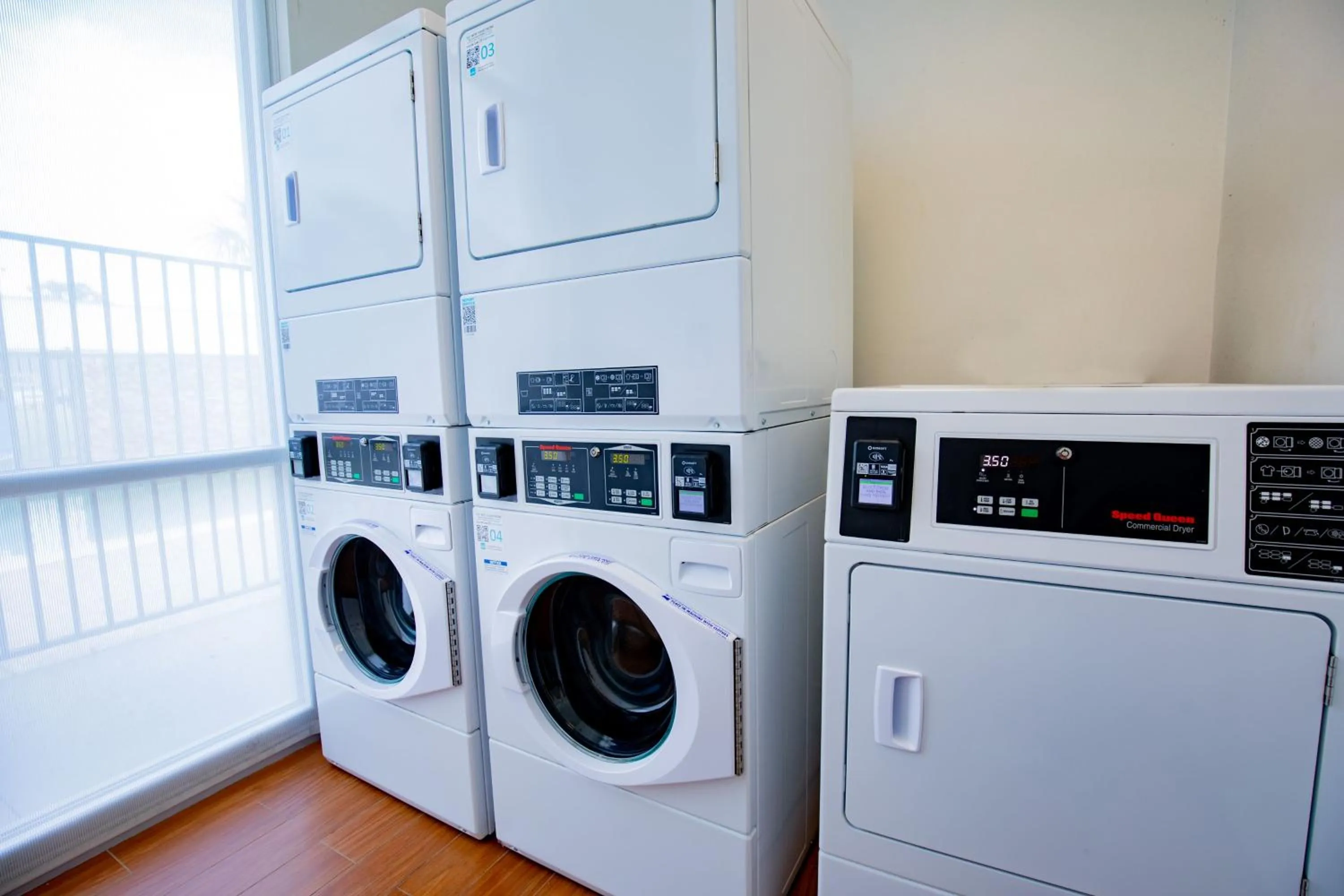 laundry in SpringHill Suites by Marriott Baton Rouge Gonzales