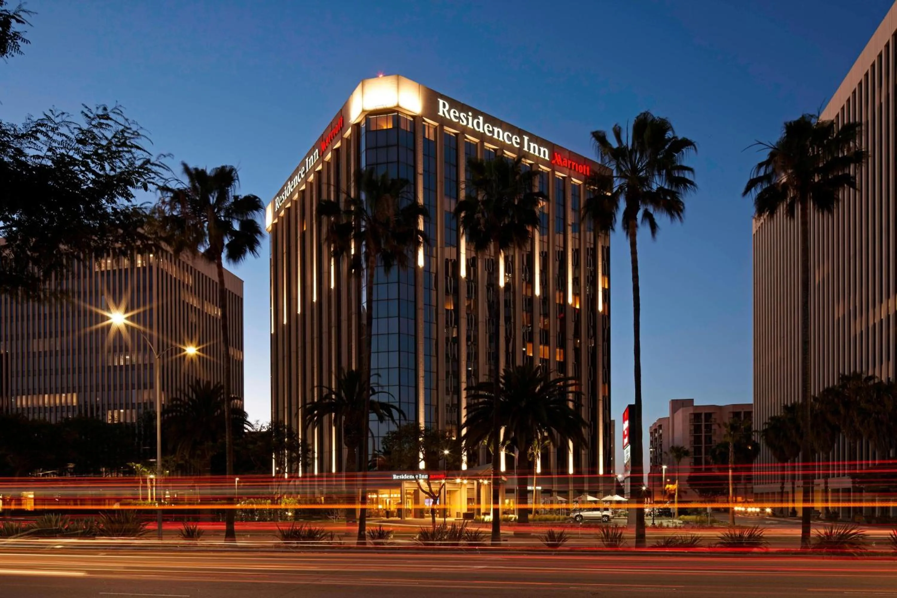 Property building in Residence Inn by Marriott Los Angeles LAX/Century Boulevard