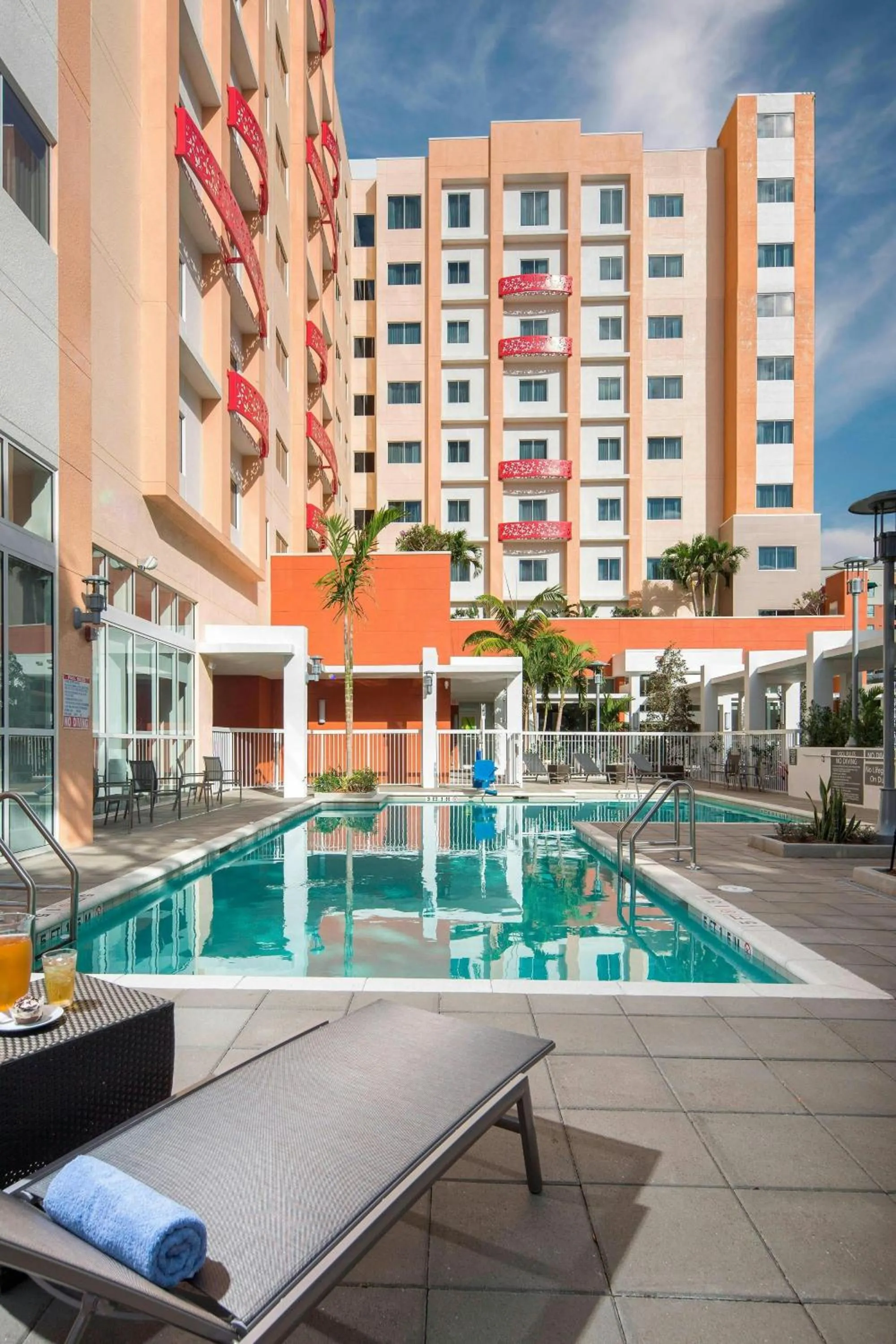 Swimming pool in Residence Inn by Marriott West Palm Beach Downtown