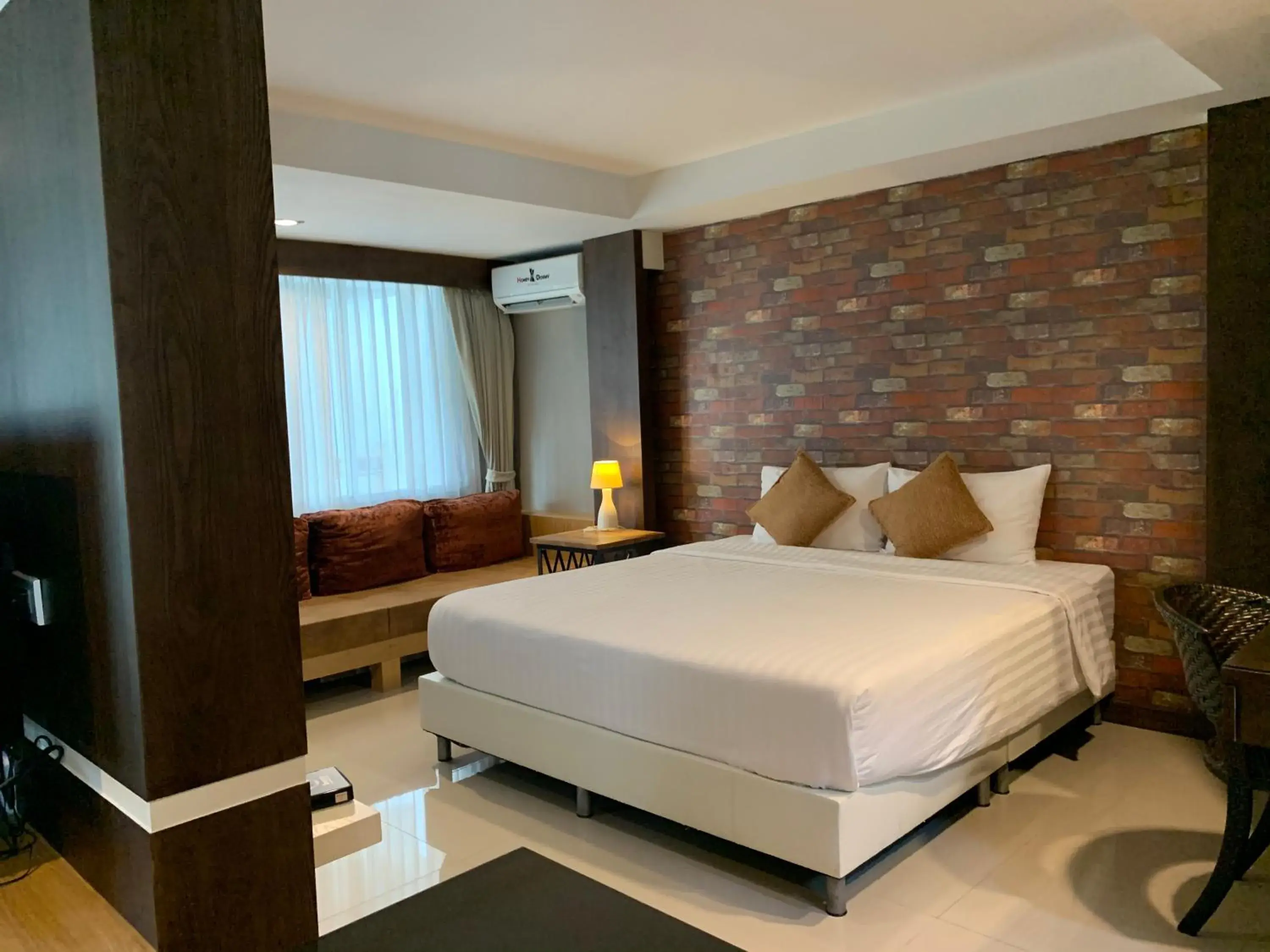 Deluxe Double Room in Homey Dormy Chiangrai Deluxe Double Room in Homey Dormy Chiangrai