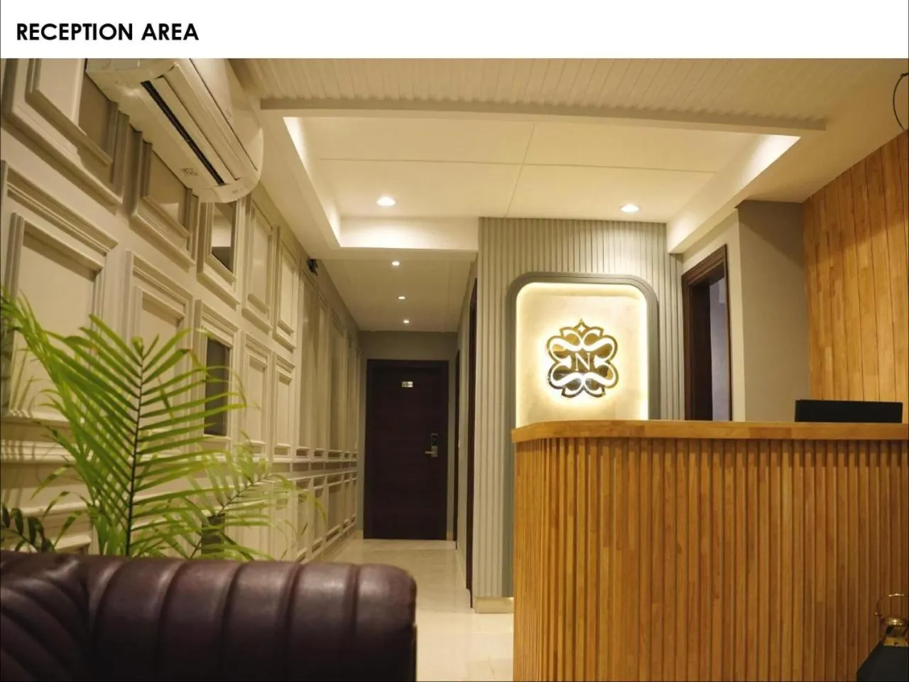 Lobby or reception in Narison by Divud Ecom