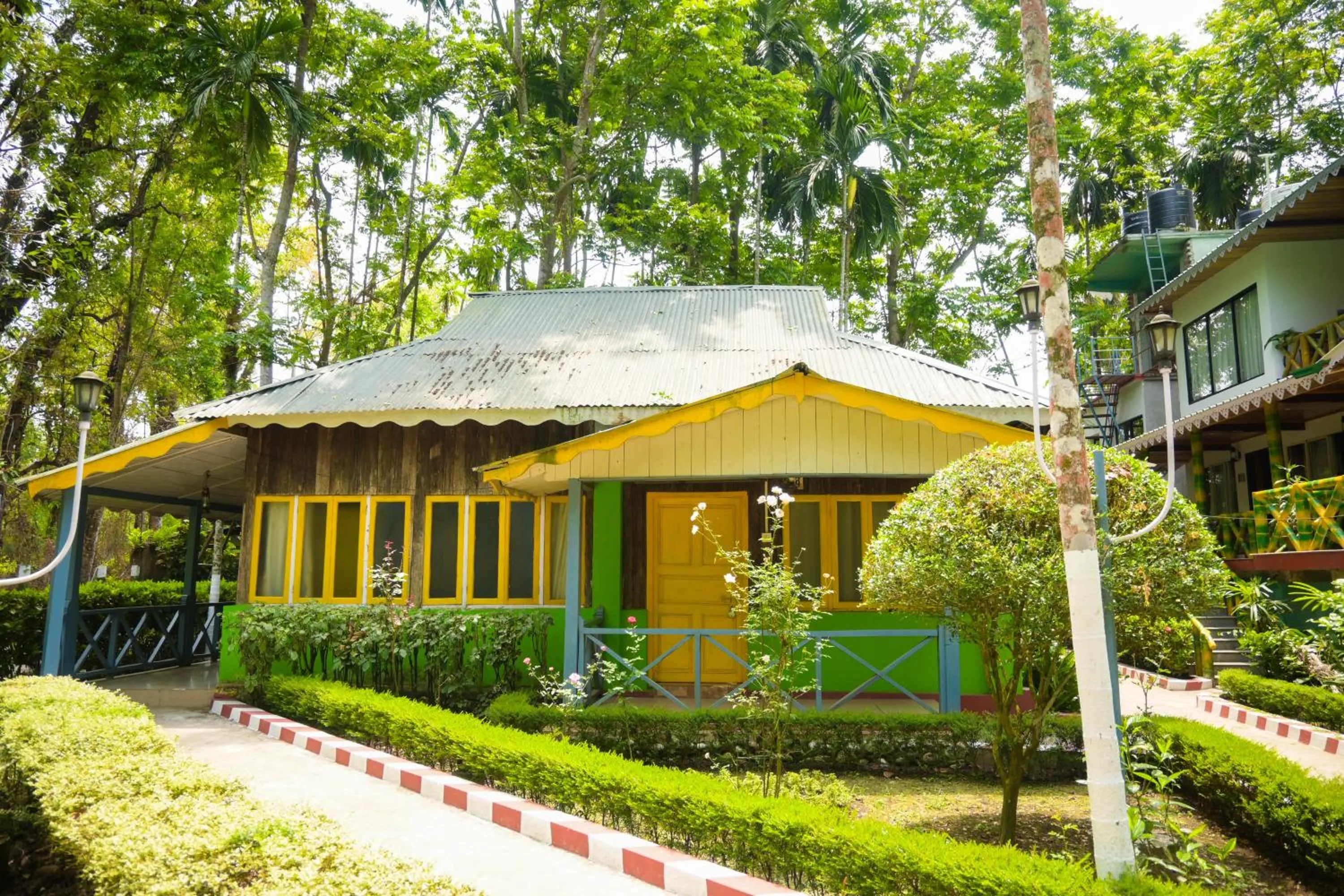 Property building in Aranya Jungle Resorts