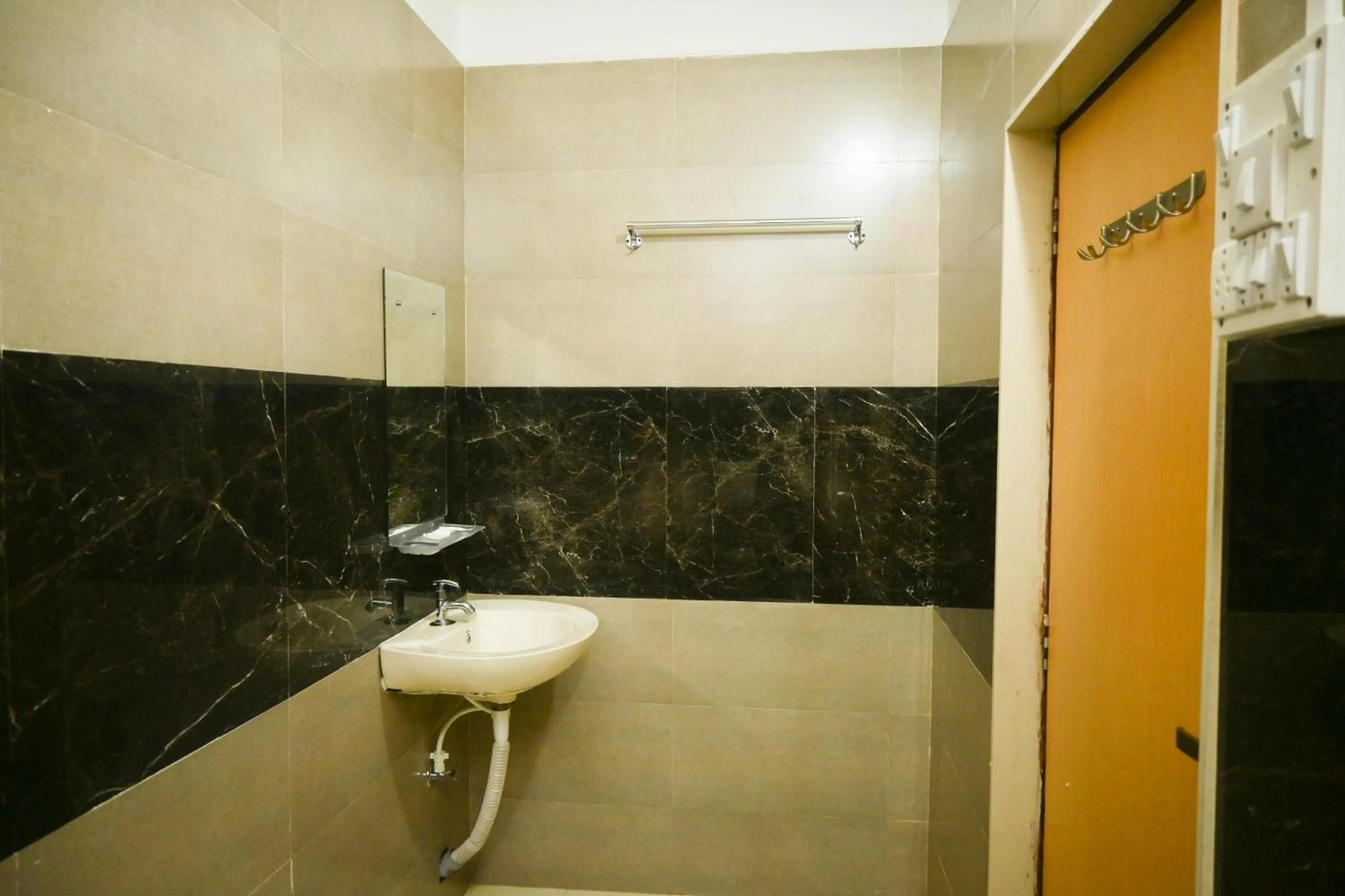 Shower in Aranya Jungle Resorts