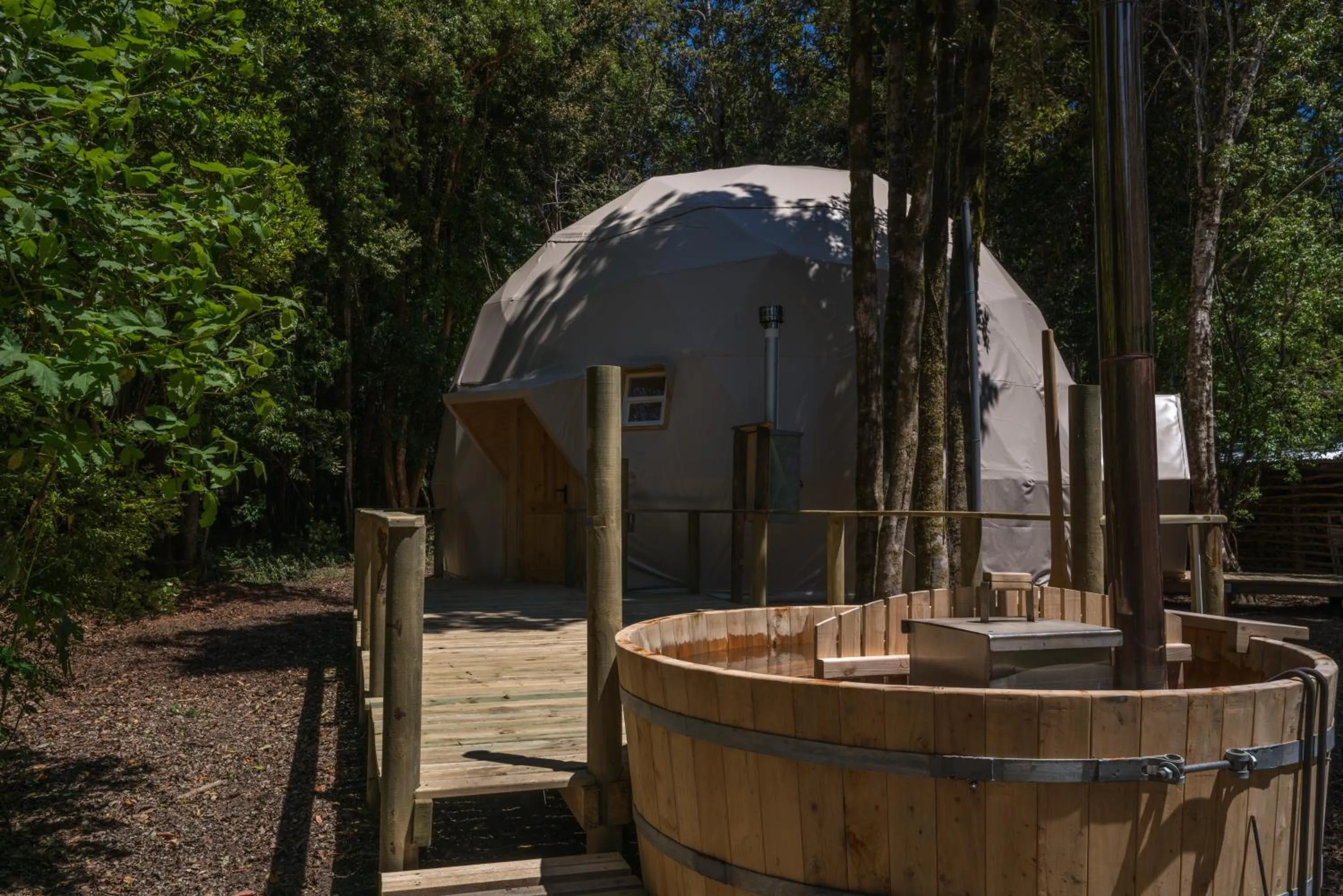 Swimming pool in Cabañas Ensenada Bosque Nativo