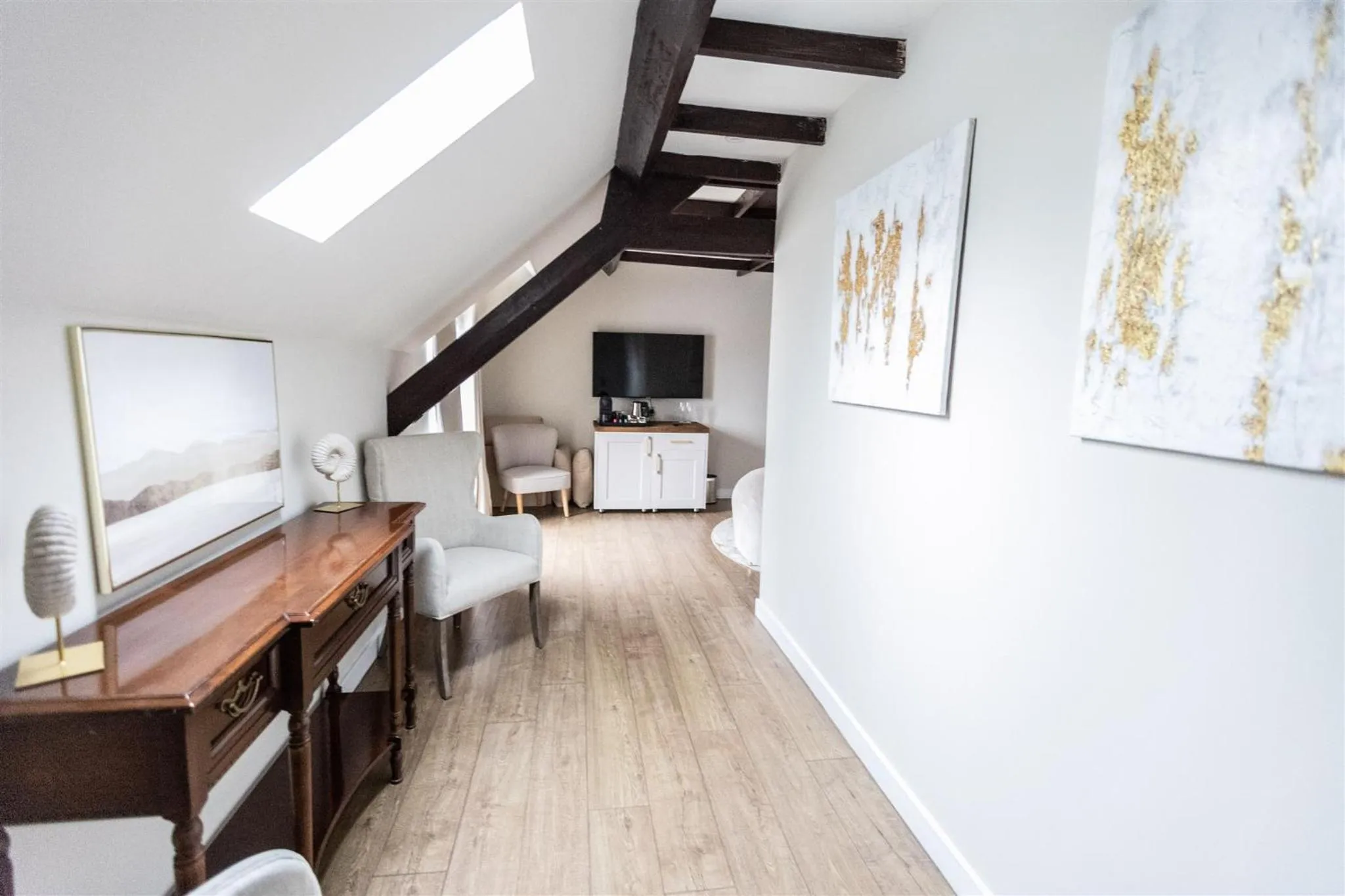 Living room in Marshall Meadows Manor House