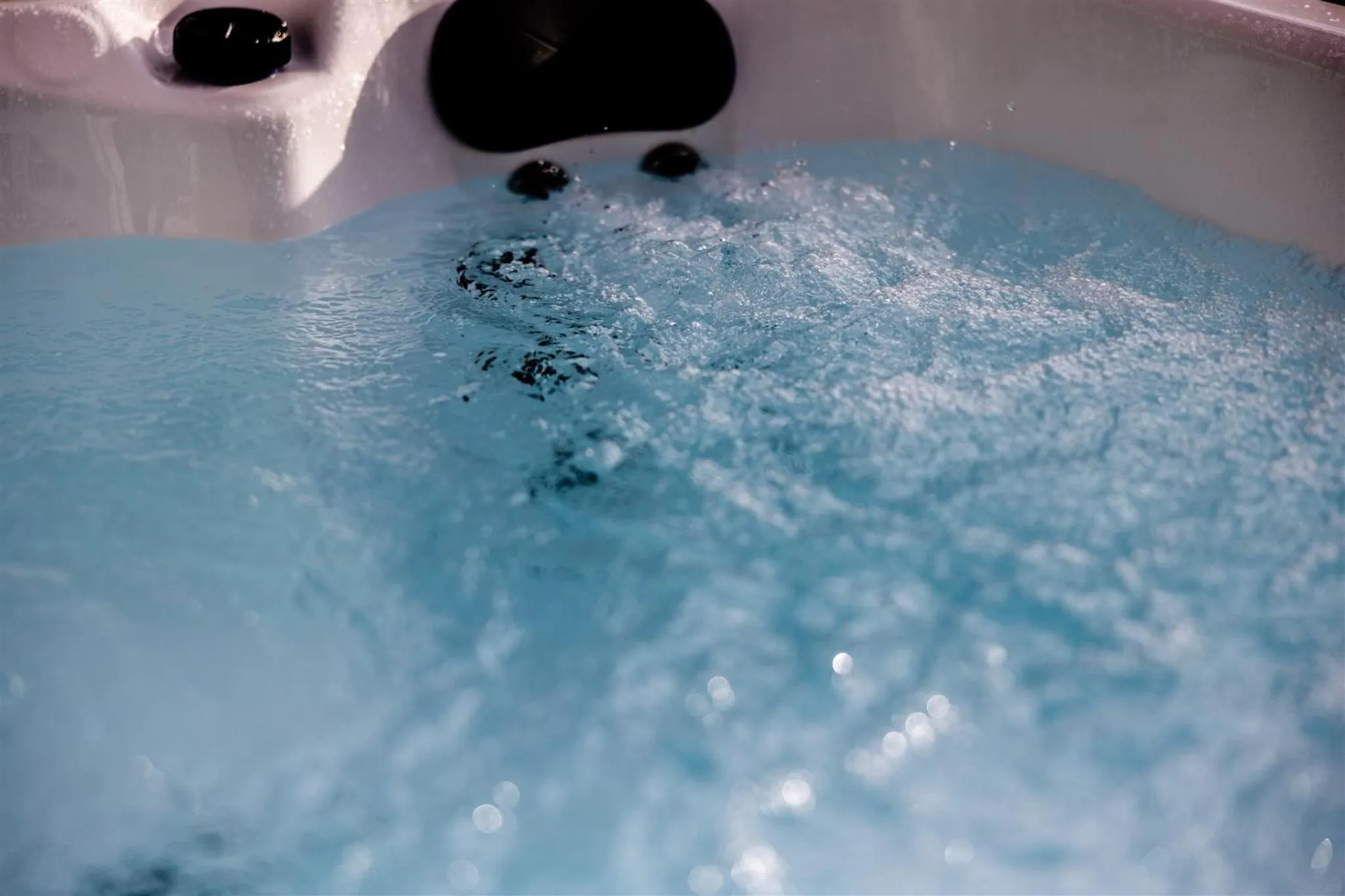 Hot Tub in Marshall Meadows Manor House