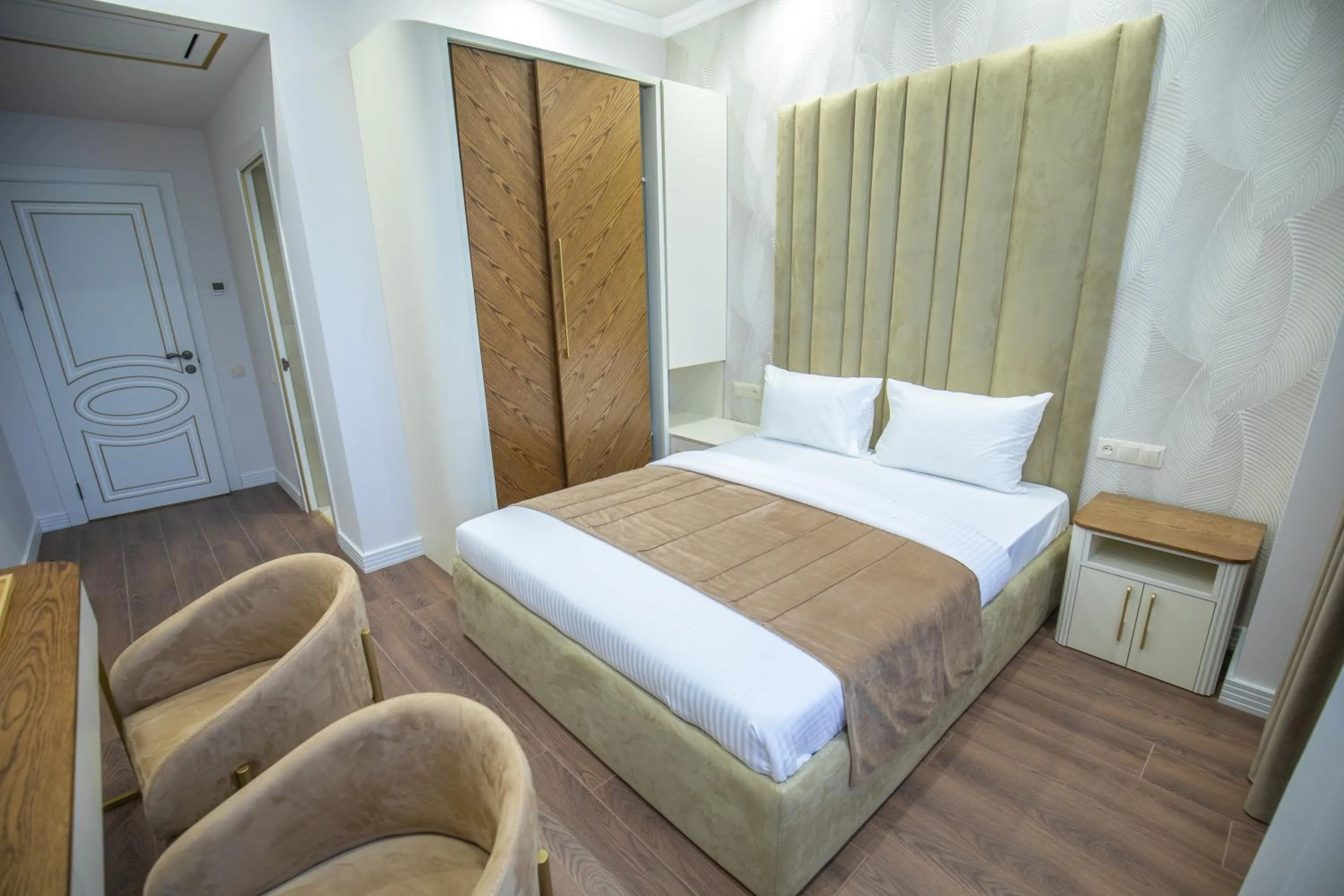 Bed in Ketrin Hotel Restaurant