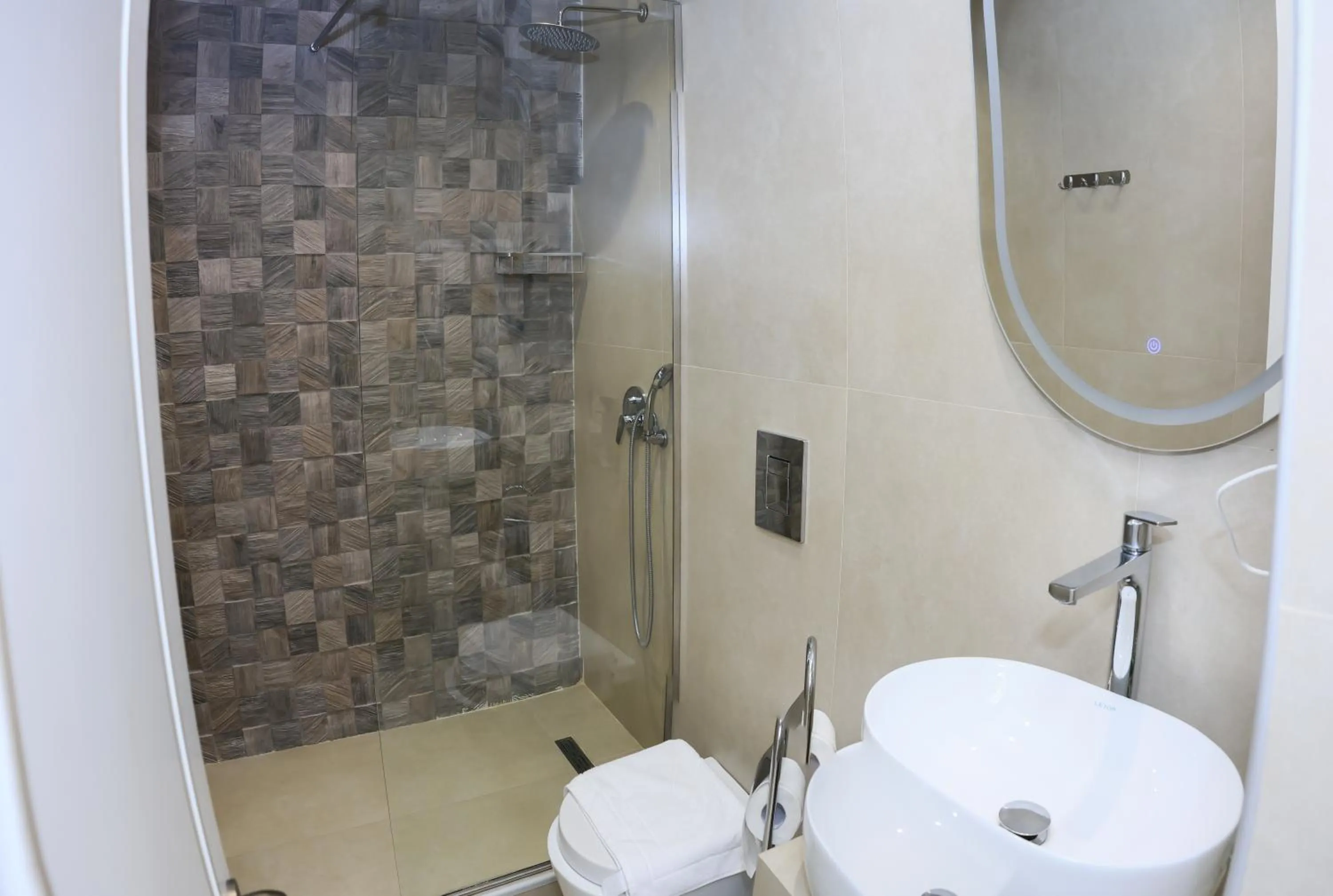 Bathroom in Ketrin Hotel Restaurant