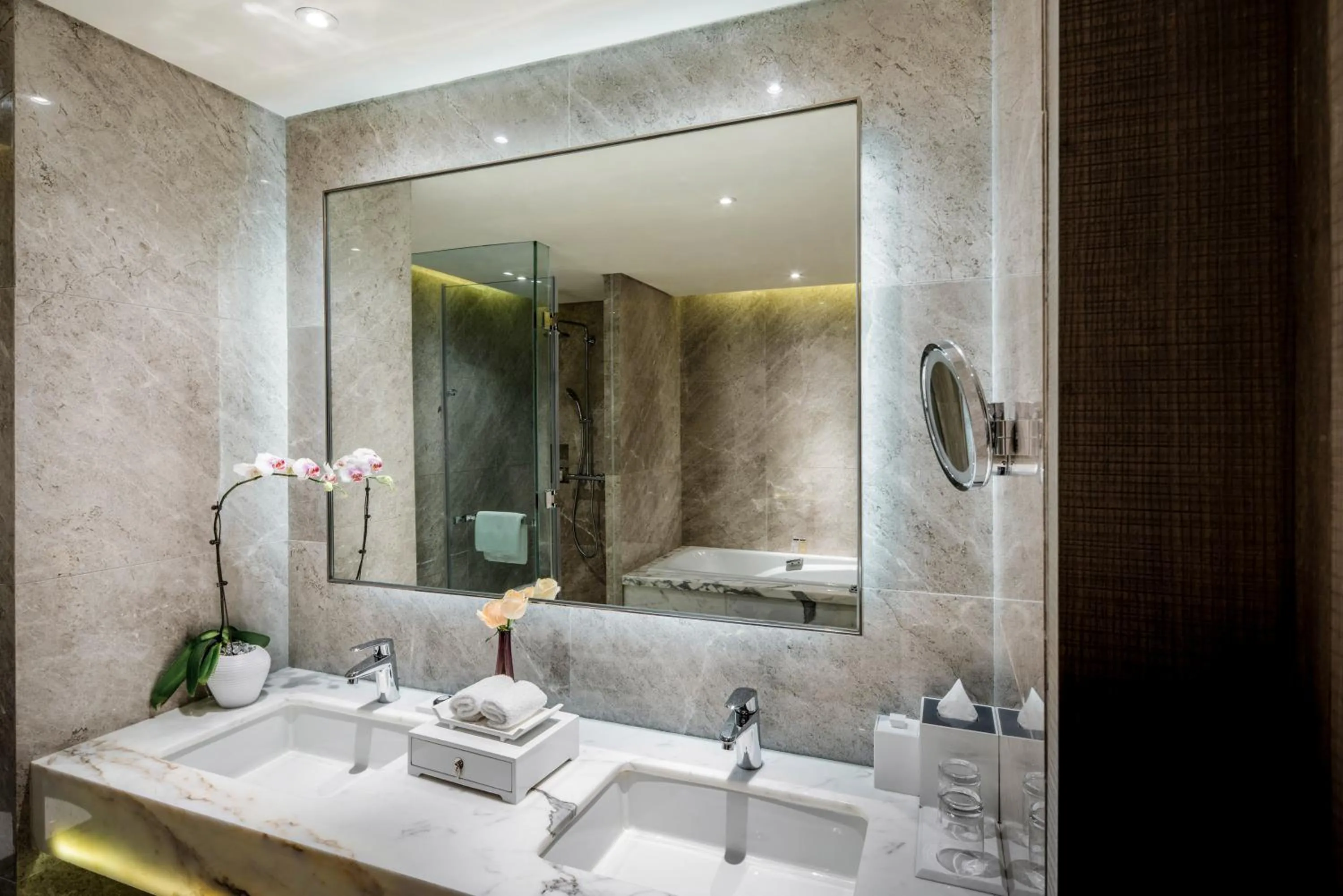 Bathroom in Pullman Zhuhai