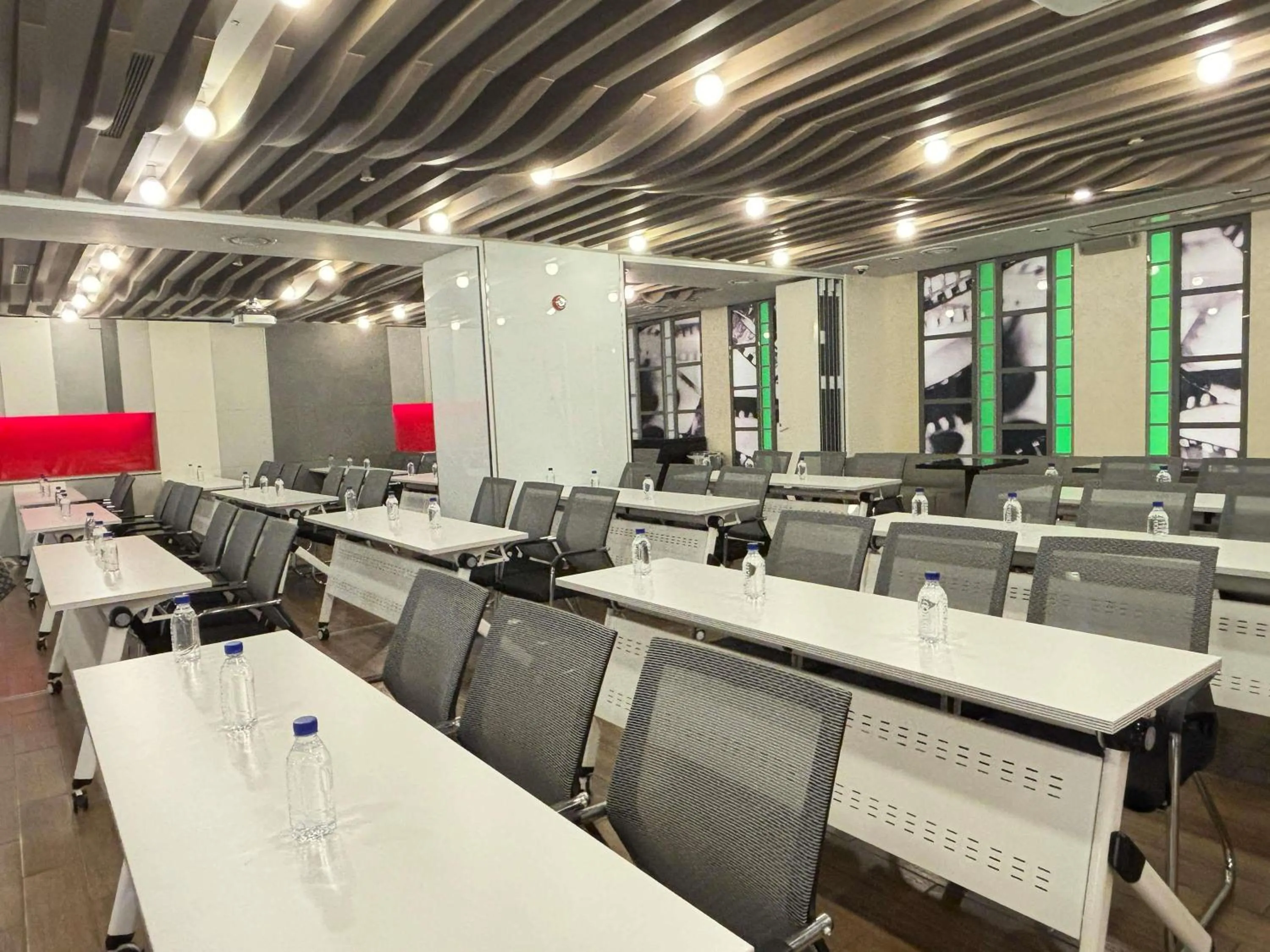 Meeting/conference room in ibis Styles Ambassador Seoul Myeong-dong
