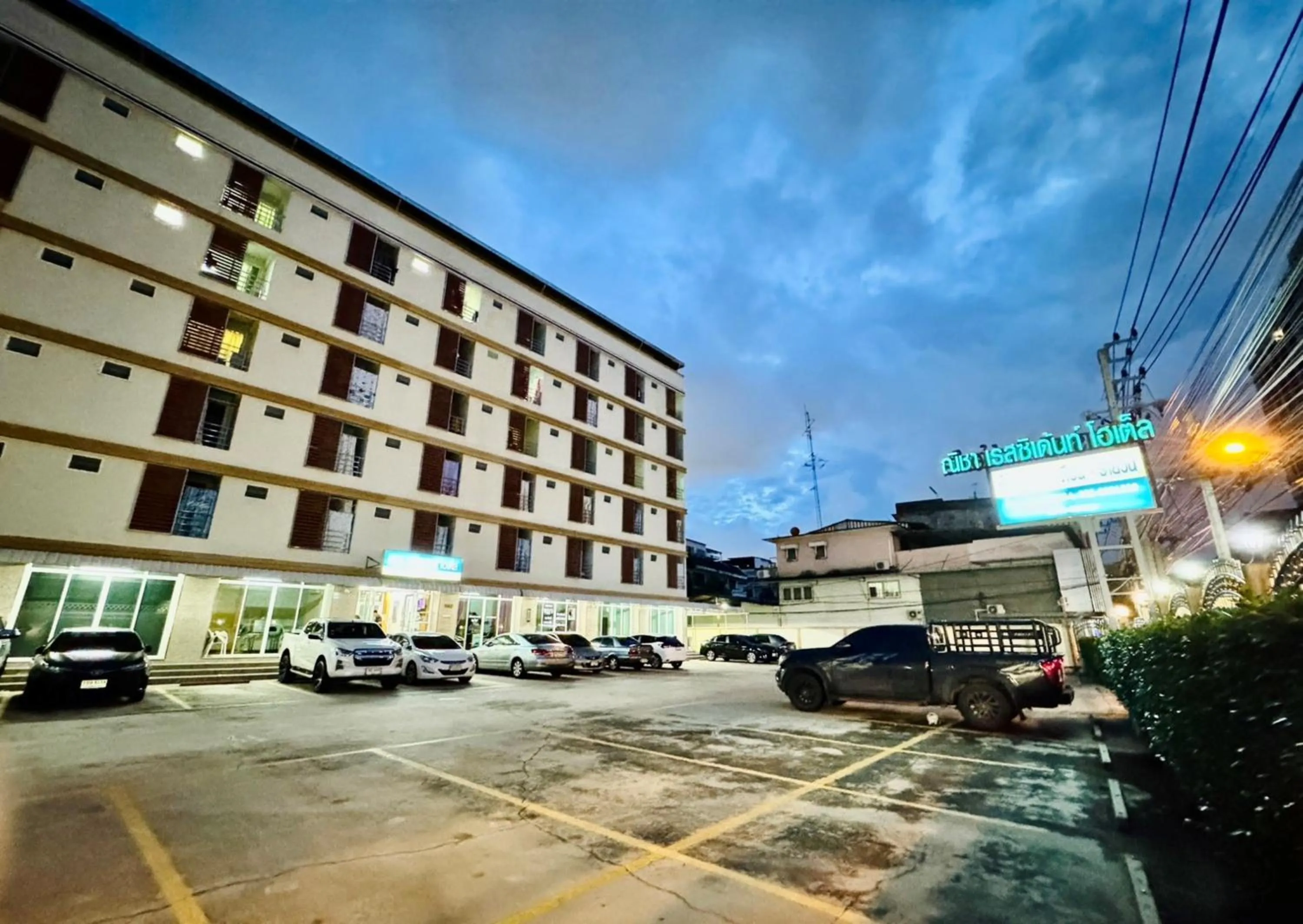 Nicha Residence Hotel