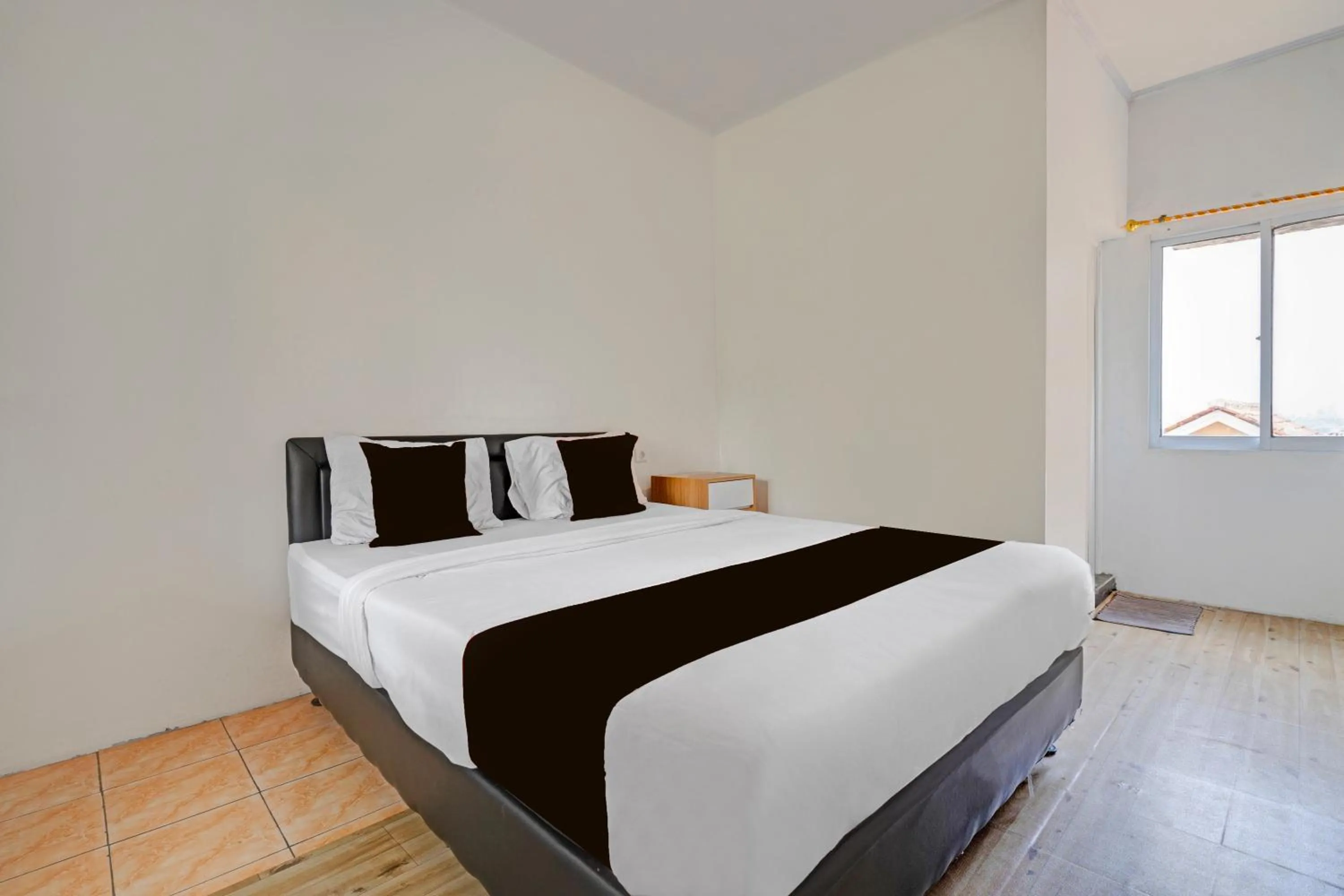 Bedroom, Bed in Collection O Subang near Ciater Subang formerly Orchid Villa Ciater