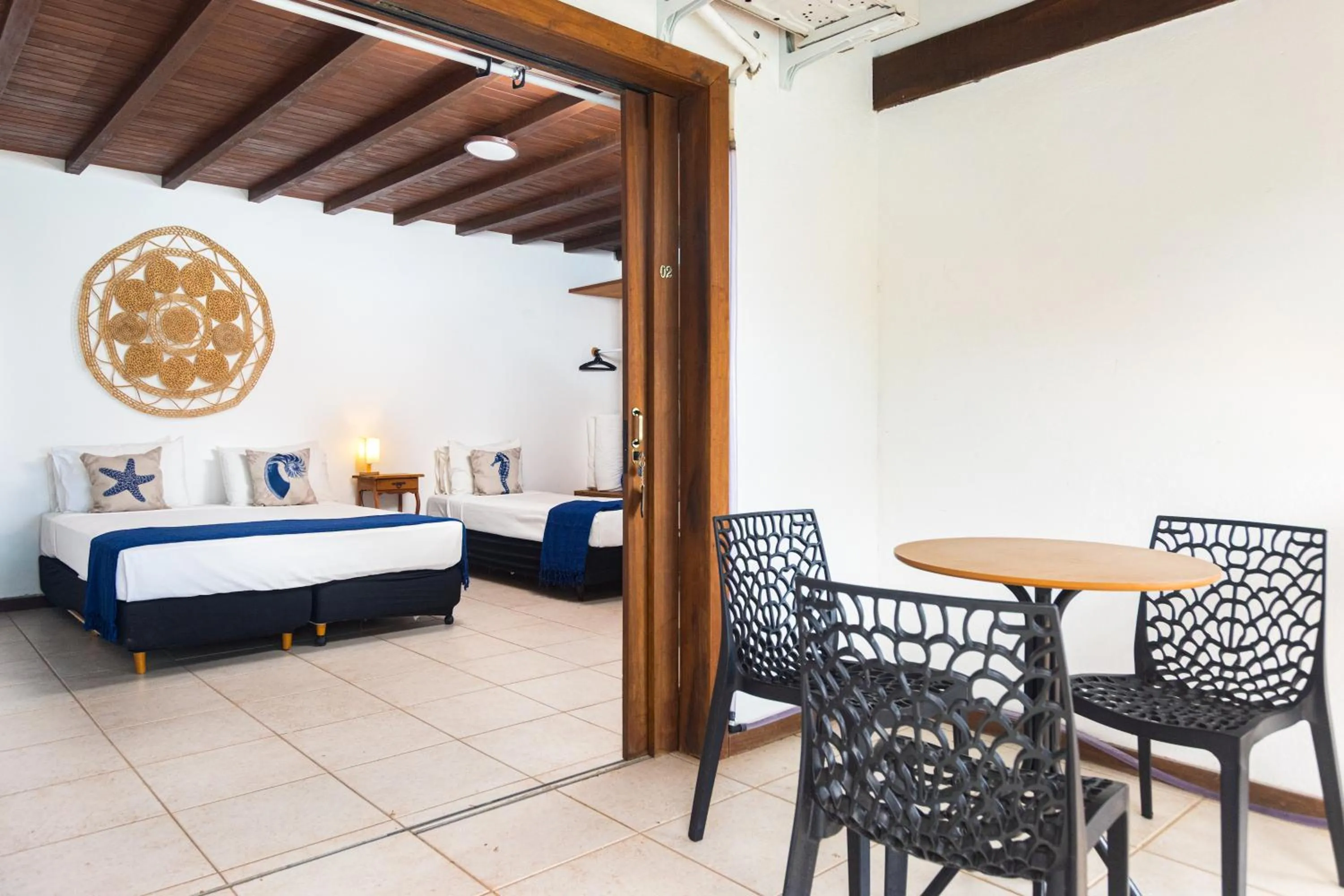 Patio, Bed in Ilha Branca Exclusive Hotel