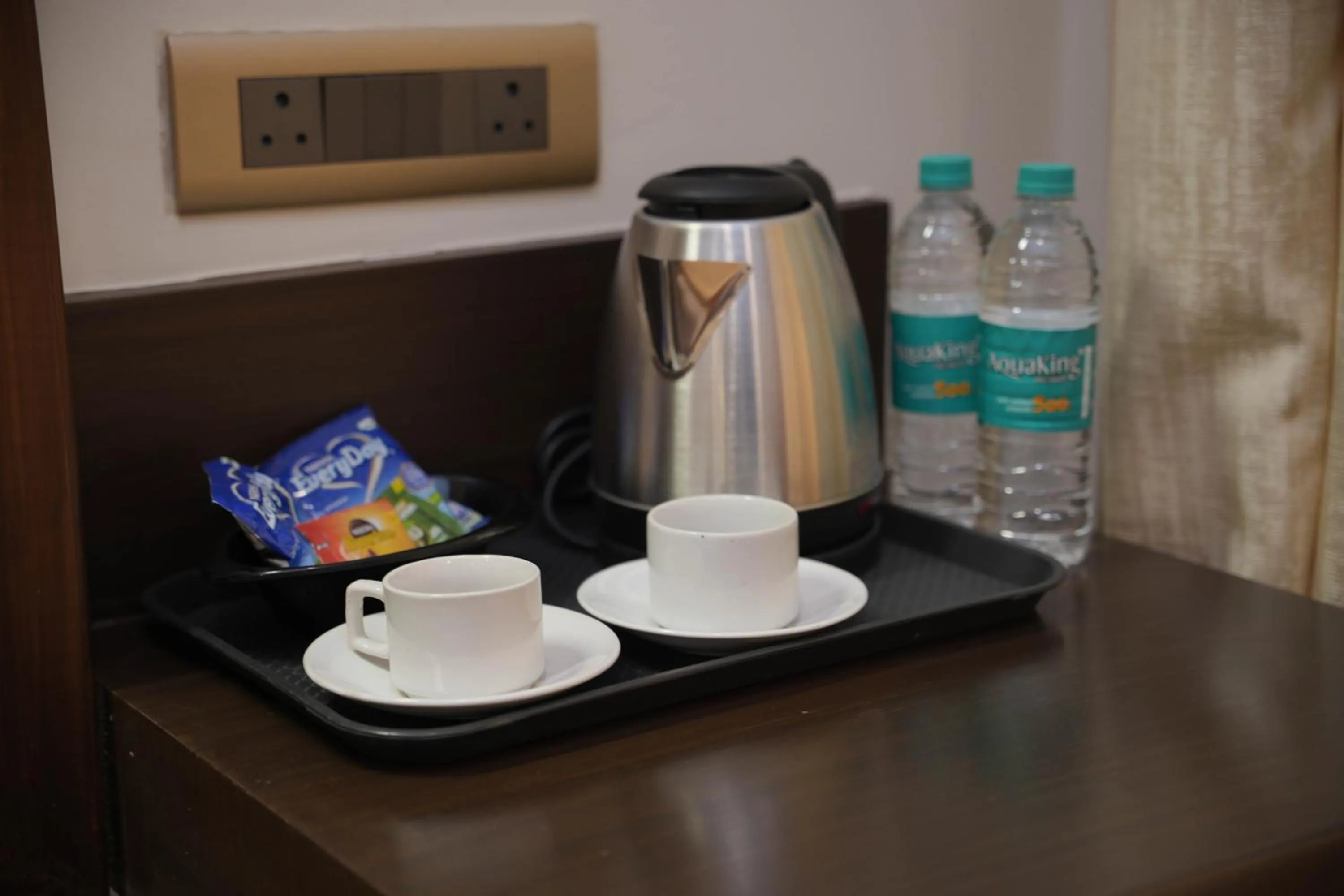 Coffee/tea facilities in The Ontime Hotel, Bangalore