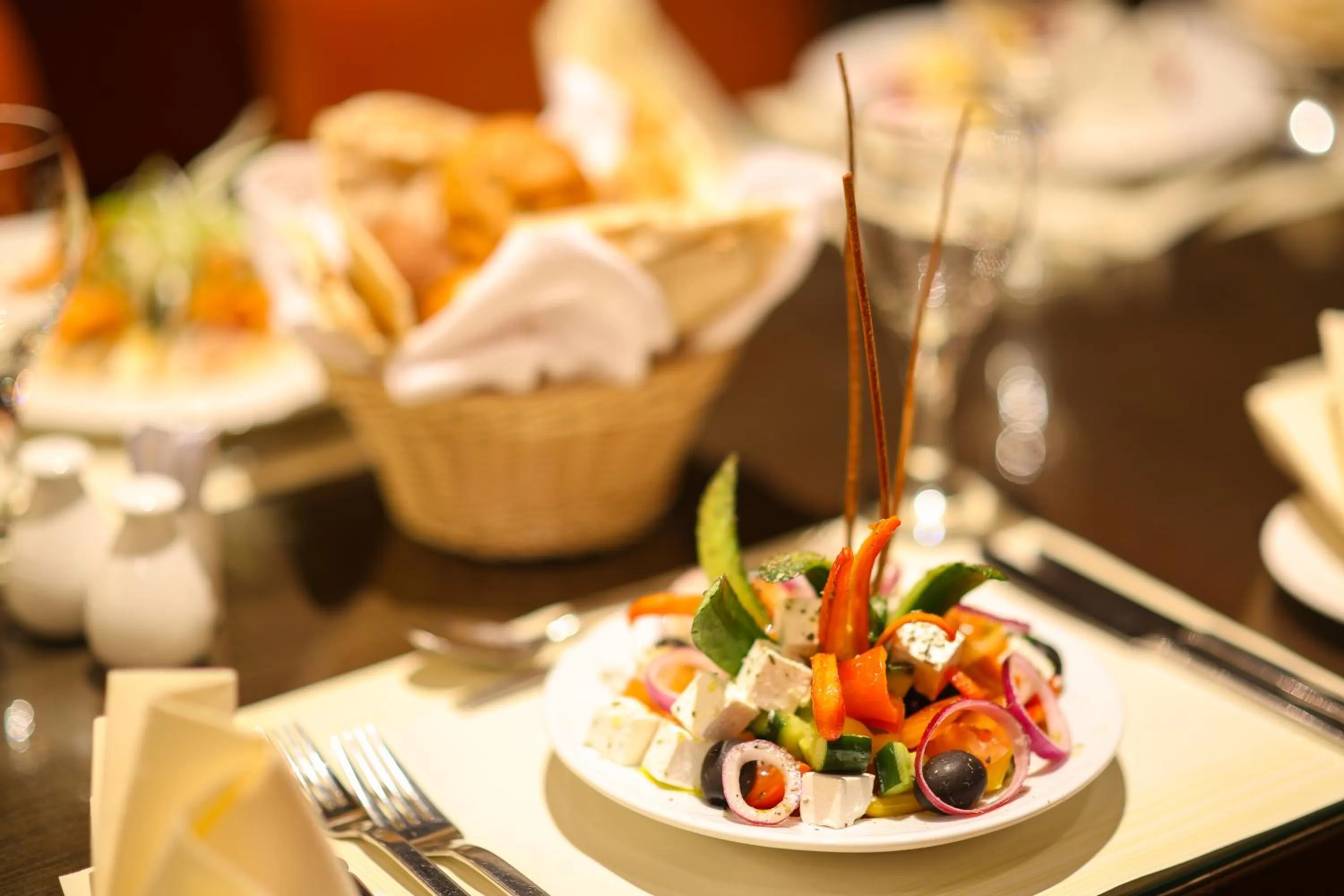 Restaurant/places to eat in Taskeen Inn, Formerly Tulip Inn