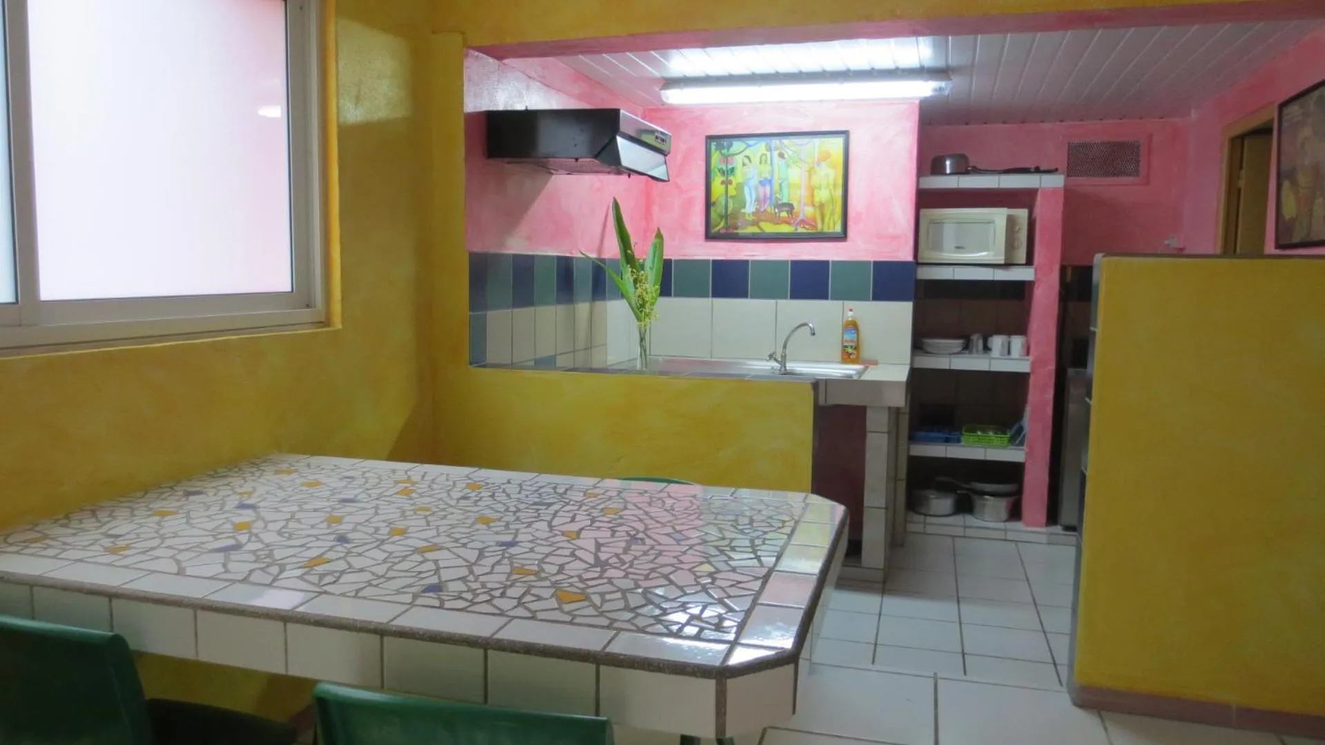 Kitchen or kitchenette in Sunset Hill Lodge