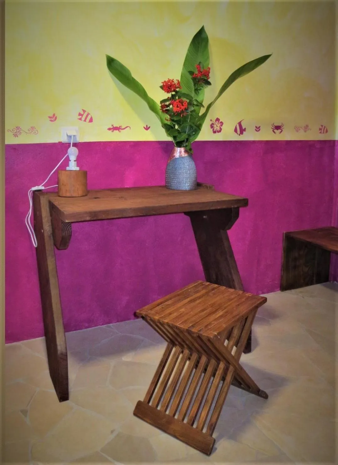 Decorative detail in Sunset Hill Lodge