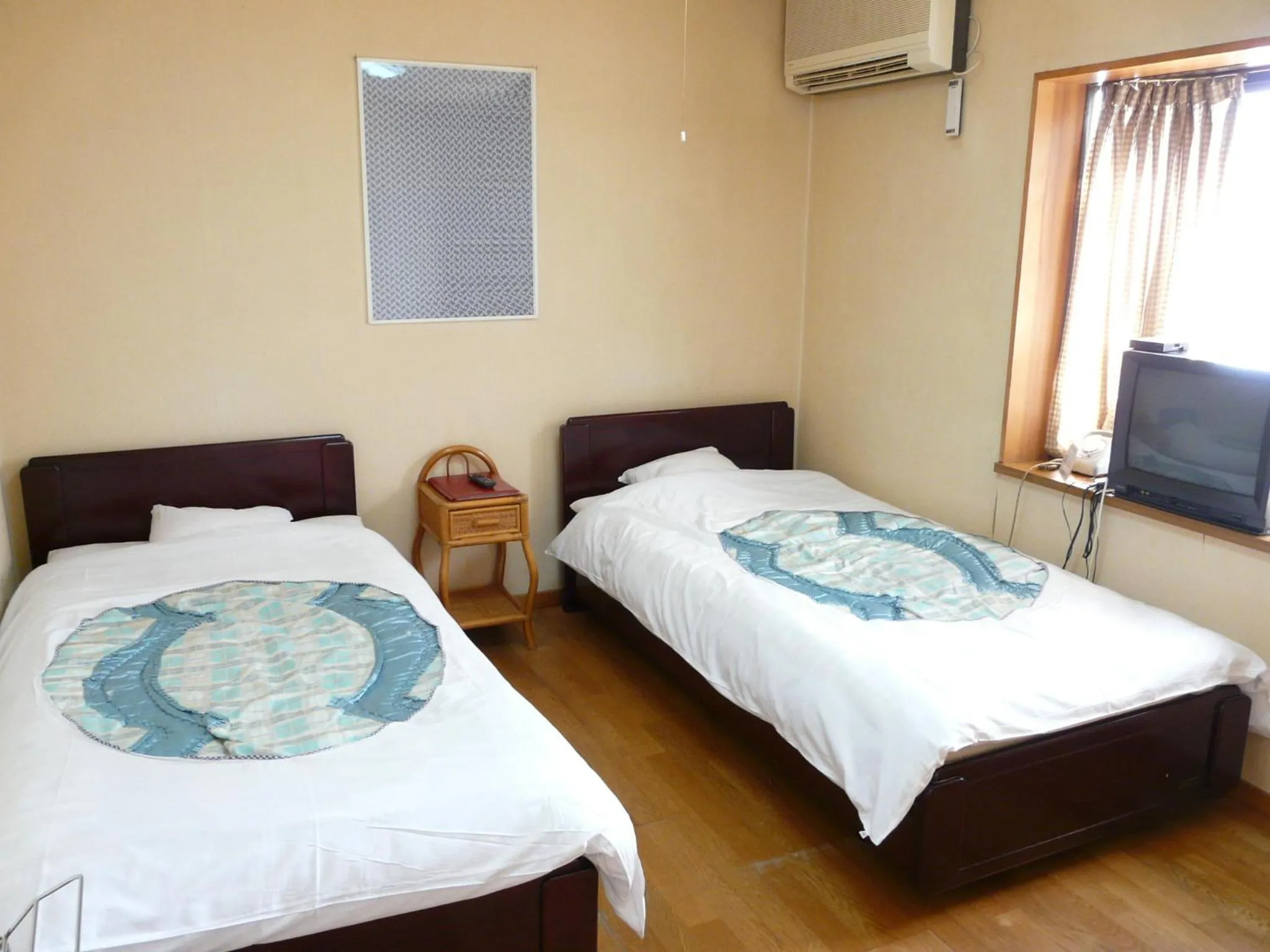 Bed in Shinwaka Lodge