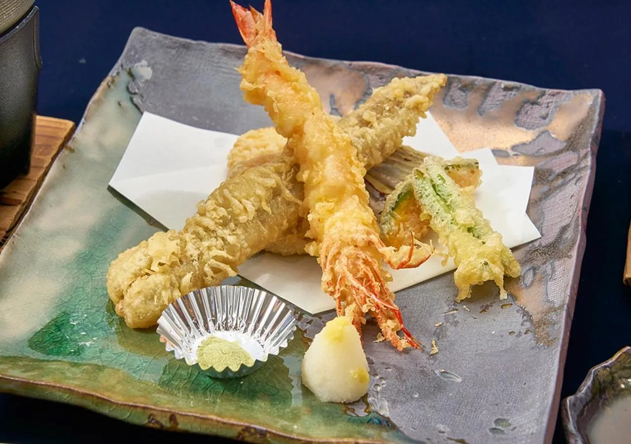 Food and drinks in Shinwaka Lodge