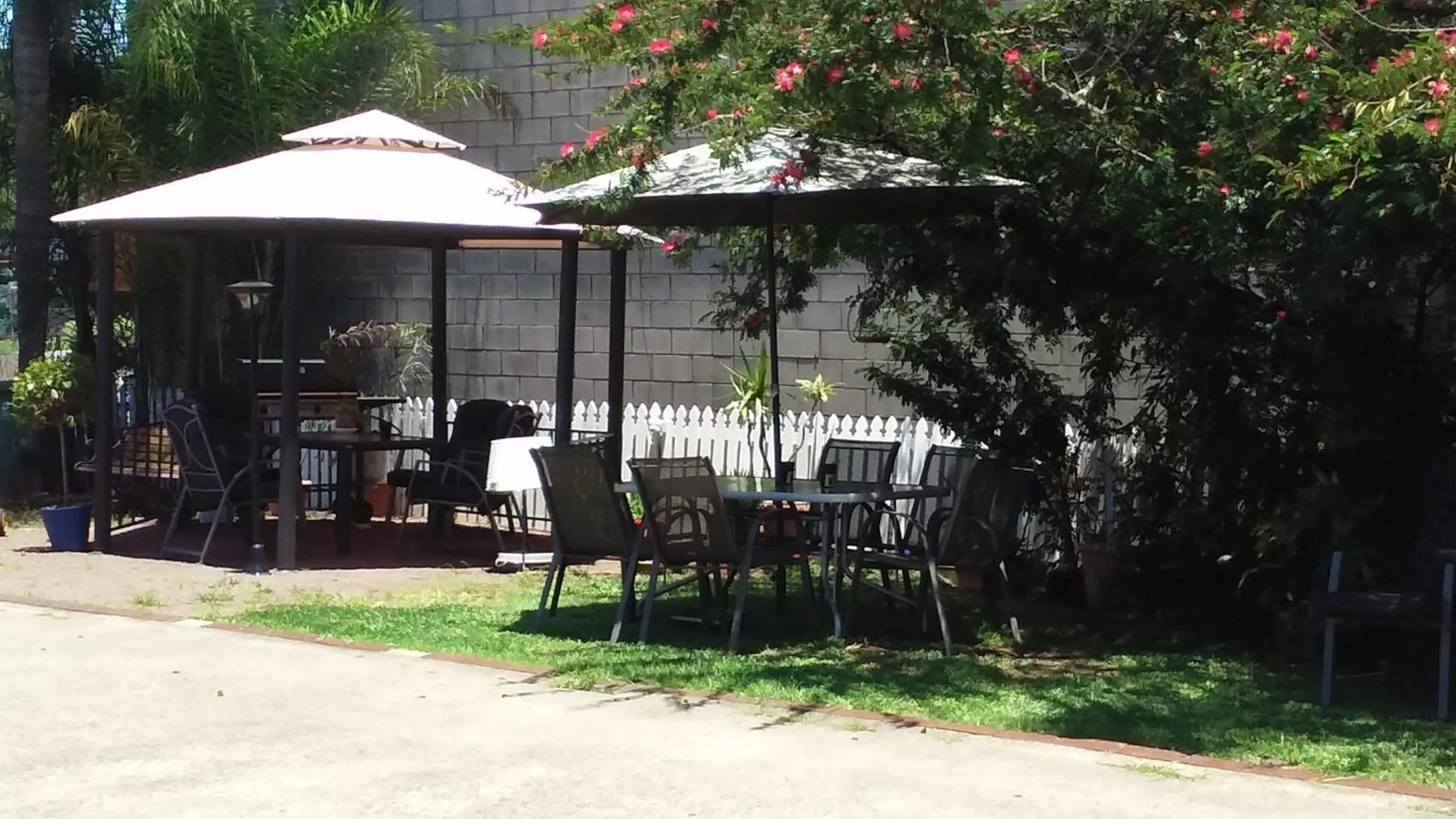 BBQ facilities in Nambour Central Motel