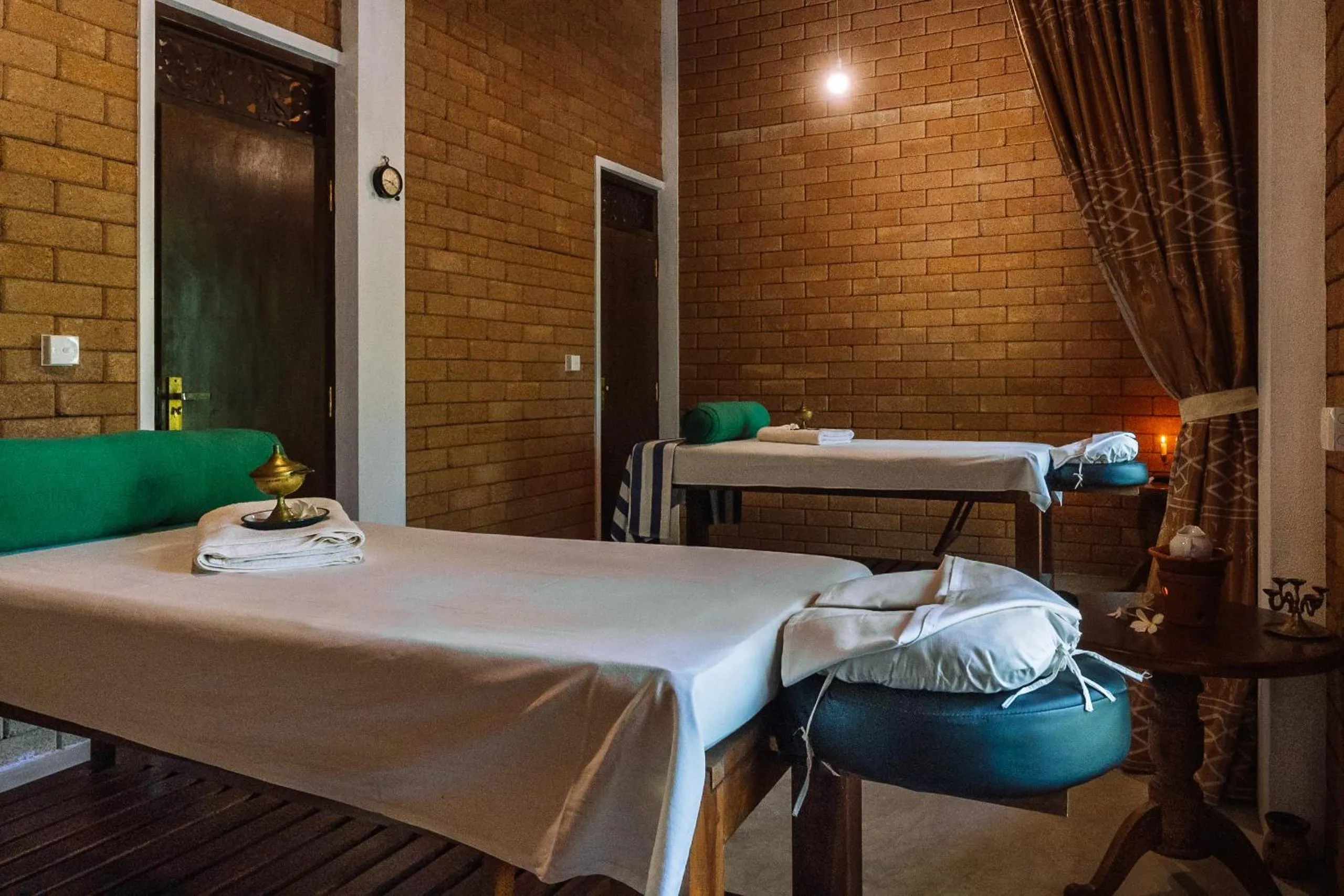 Spa and wellness centre/facilities, Bed in Ananthaya Beach