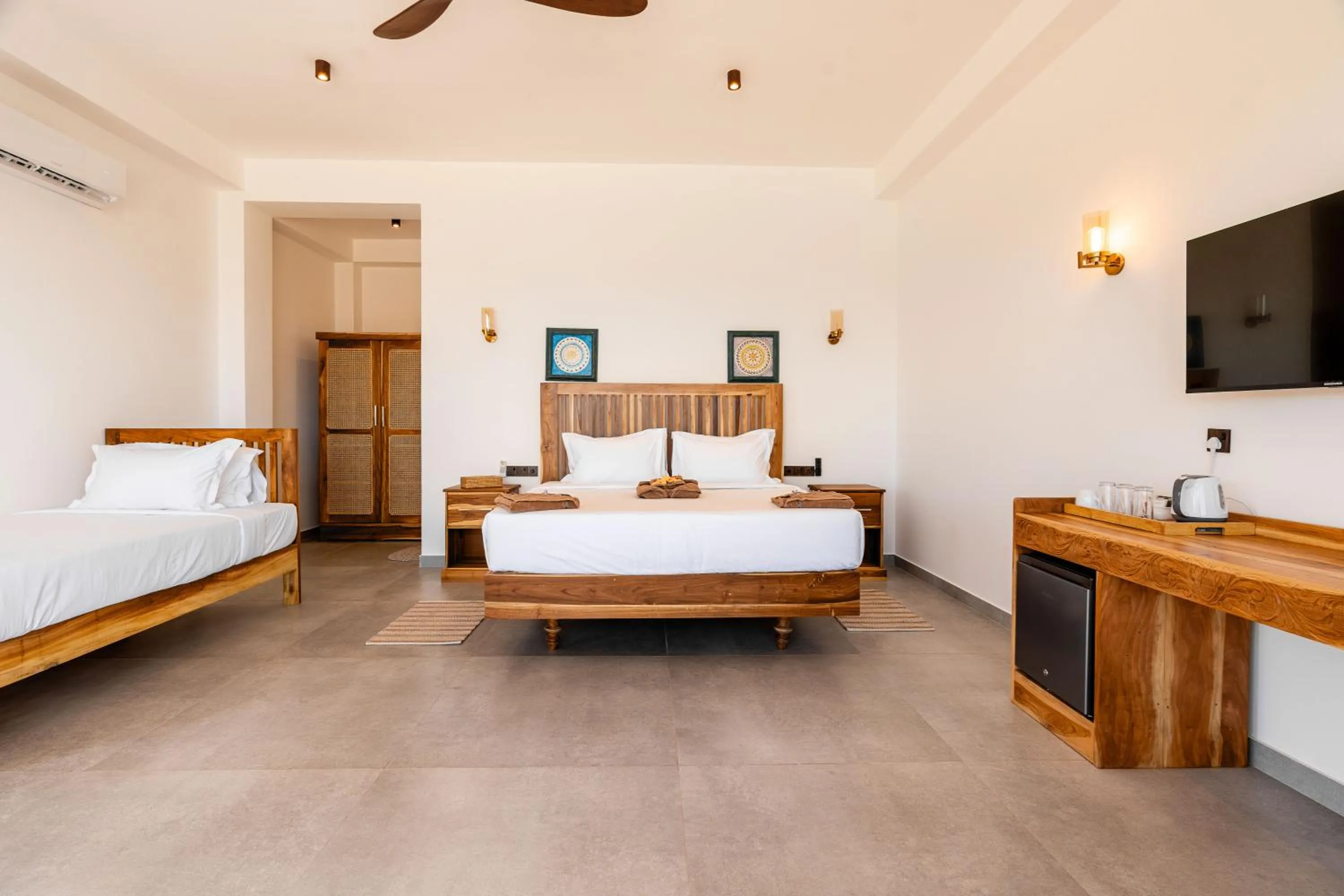 Bedroom, Bed in Ananthaya Beach